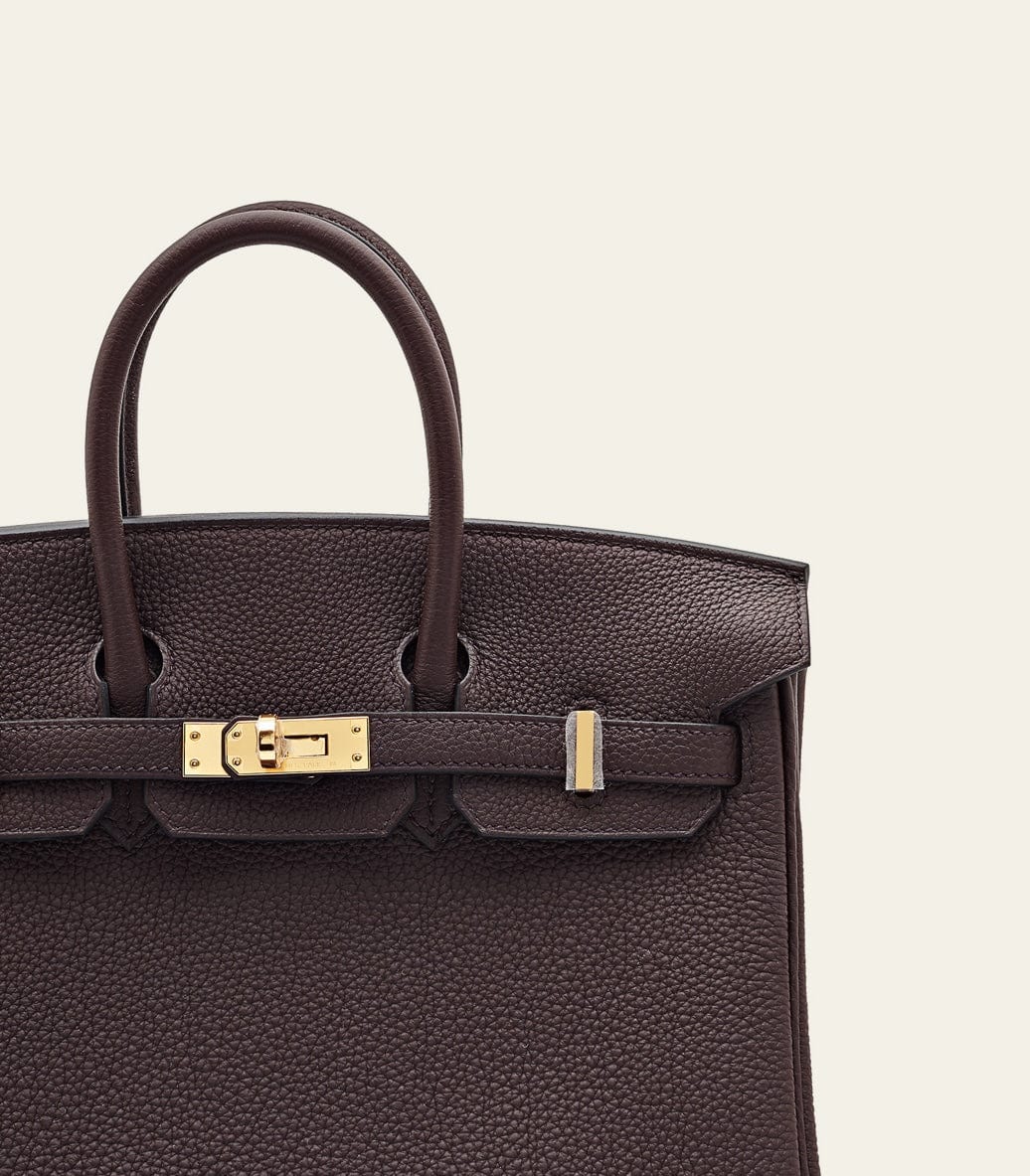 Exclusive Hermès Color Guide