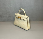Hermès Beton / Craie Mini Kelly Sellier 20 Ostrich Gold Hardware
