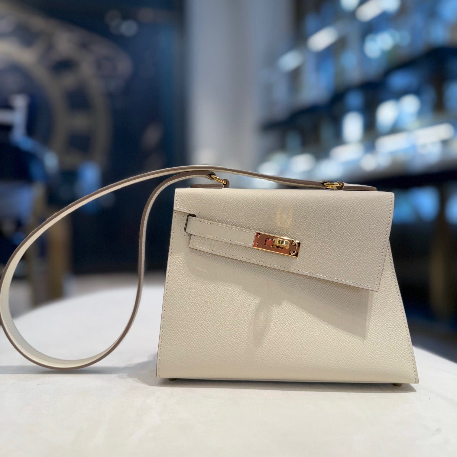 hermes-craie-kelly-20-en-desordre-sellier-epsom-gold-hardware-hermes-1153004834.jpg