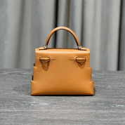 Hermès Gold Mini Kelly Doll 20 Quelle Idolle Picto Epsom Palladium Hardware Limited Edition
