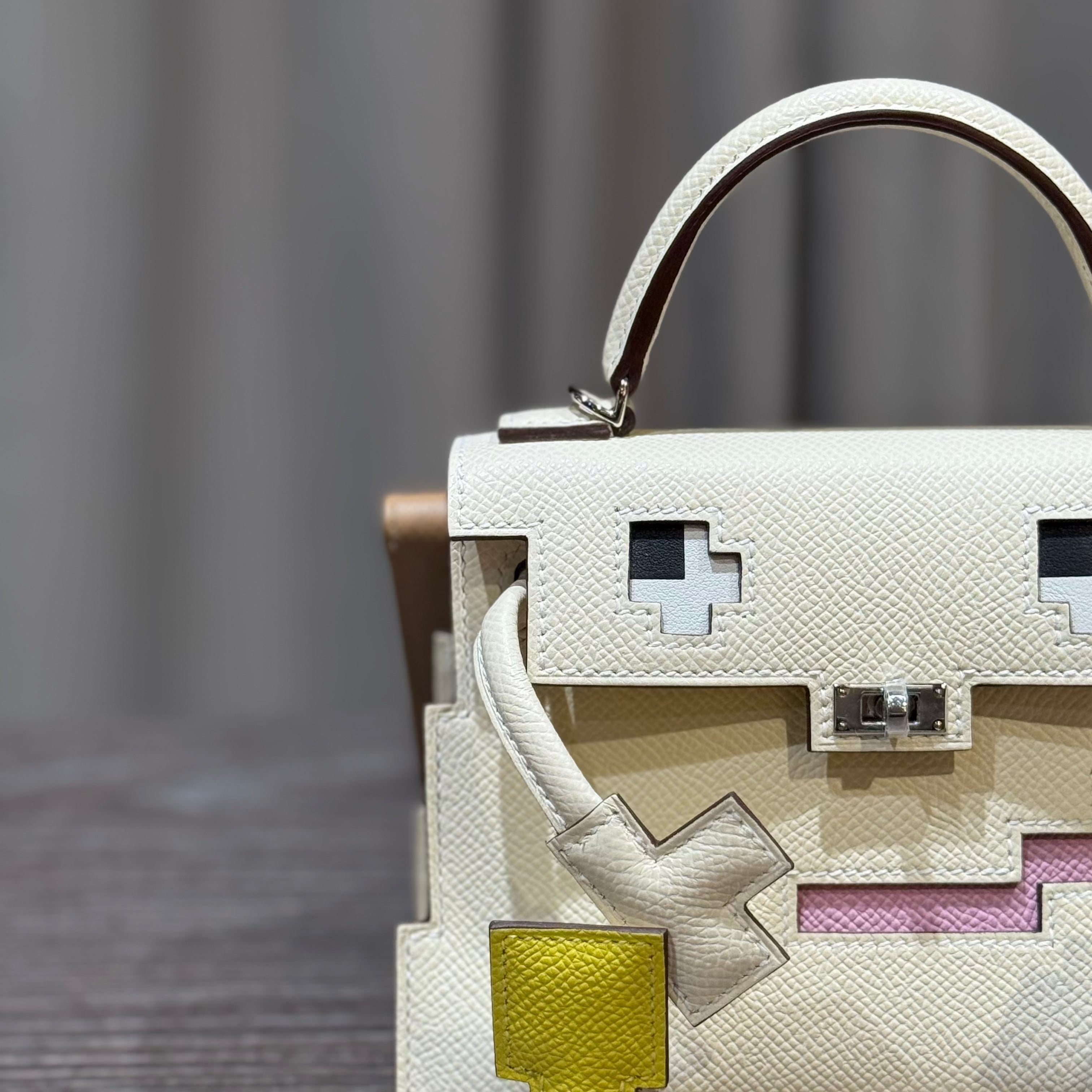 Hermès Nata Mini Kelly Doll 20 Quelle Idolle Picto Epsom Palladium Hardware Limited Edition