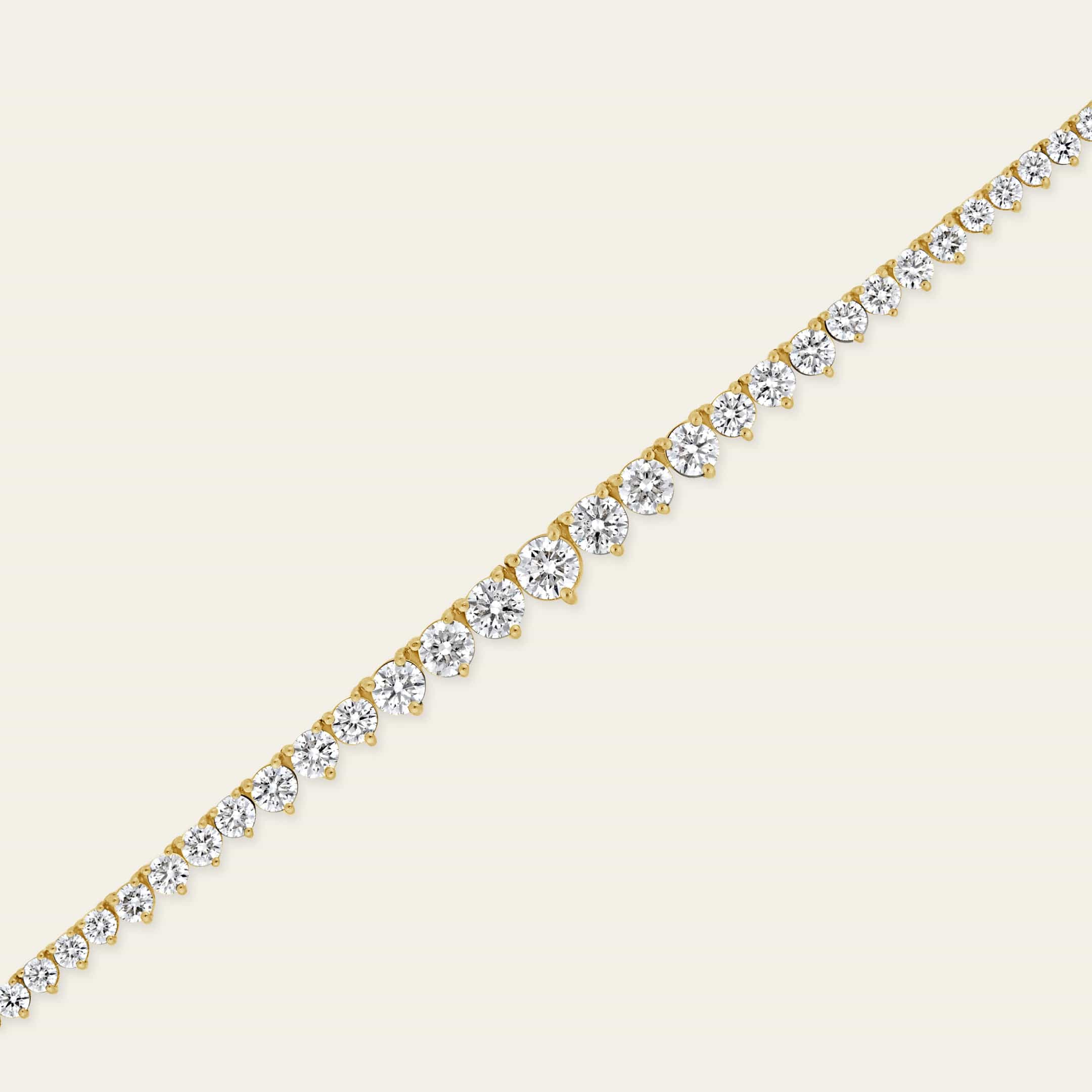 riviera-13-carat-graduated-diamond-tennis-necklace-jewels-aficionado-1146590358.jpg