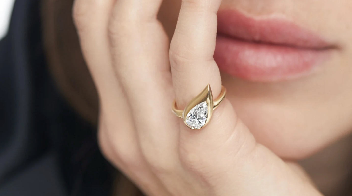 Fashion Girls, Meet The Mika Pinky Ring