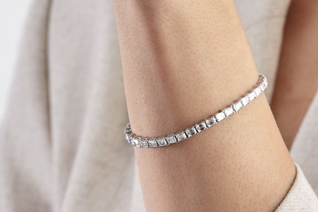 Tennis Bracelets: How to Style, Fit, and Choose the Perfect Diamond Bracelet