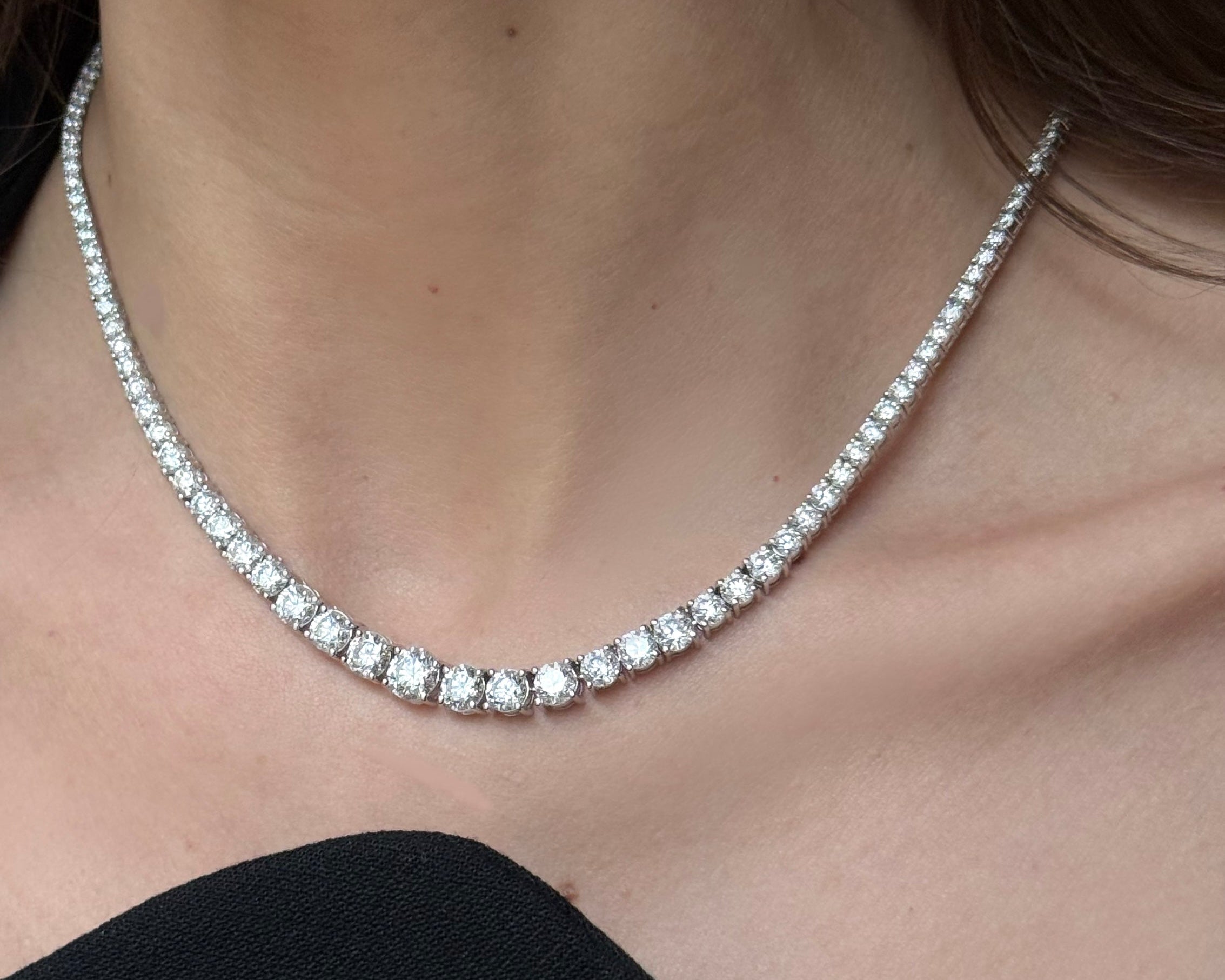 Lab-Grown Diamonds vs. Natural Diamonds: The Modern Luxury Choice
