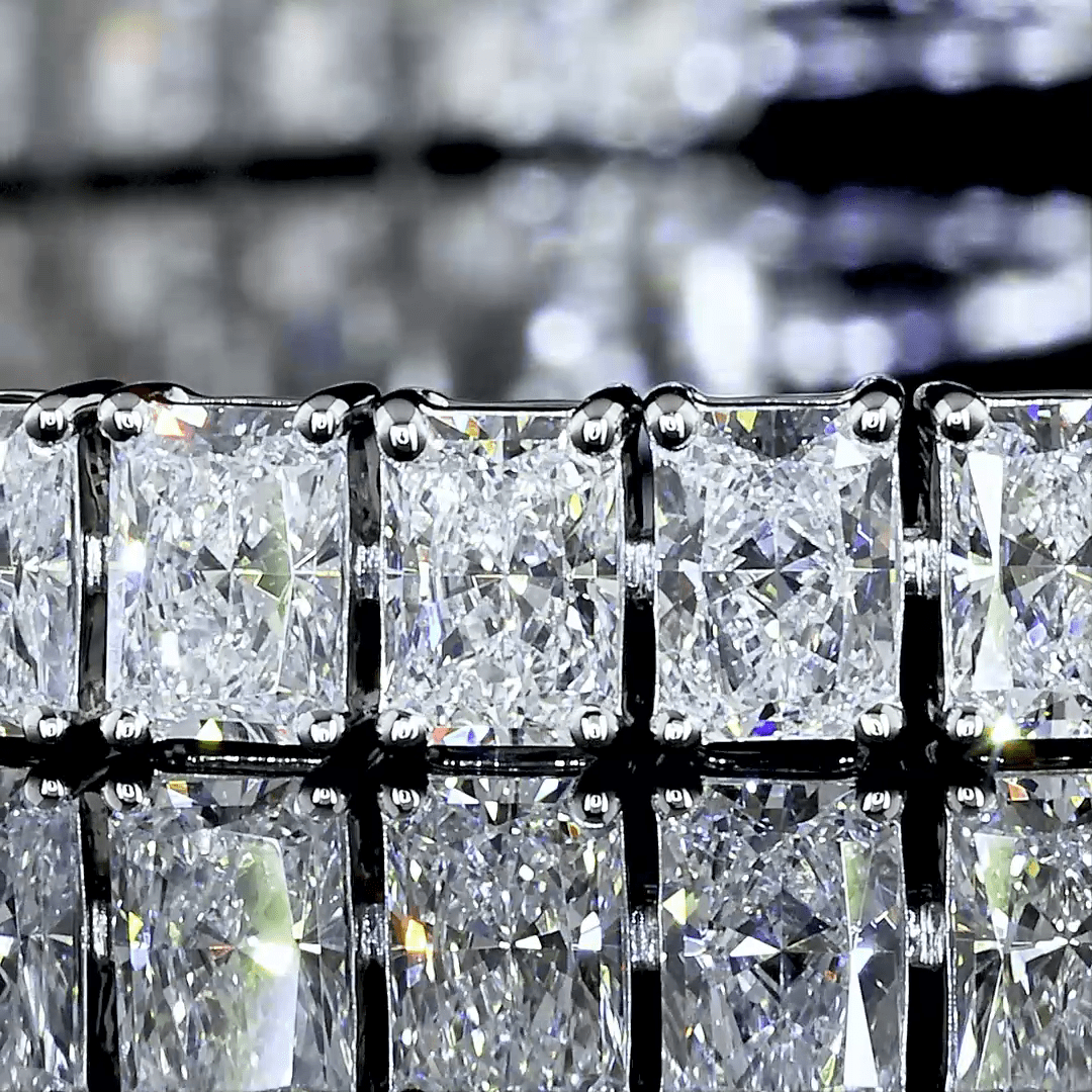 10-21-carat-lab-grown-diamond-bracelet-jewels-aficionado-lab-1193384033.png