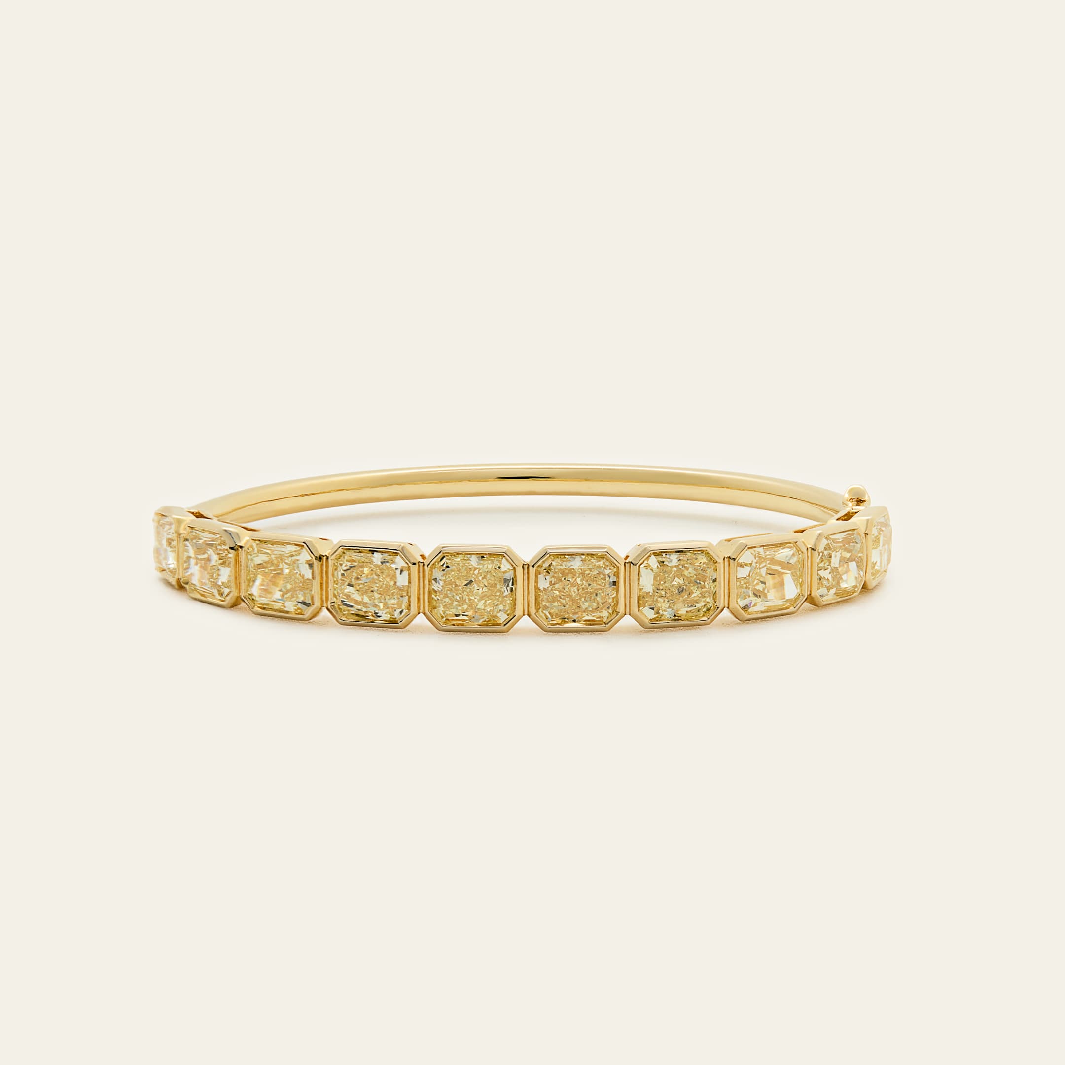 12.97 Carat Fancy Yellow Diamond Bangle Bracelet in Yellow Gold
