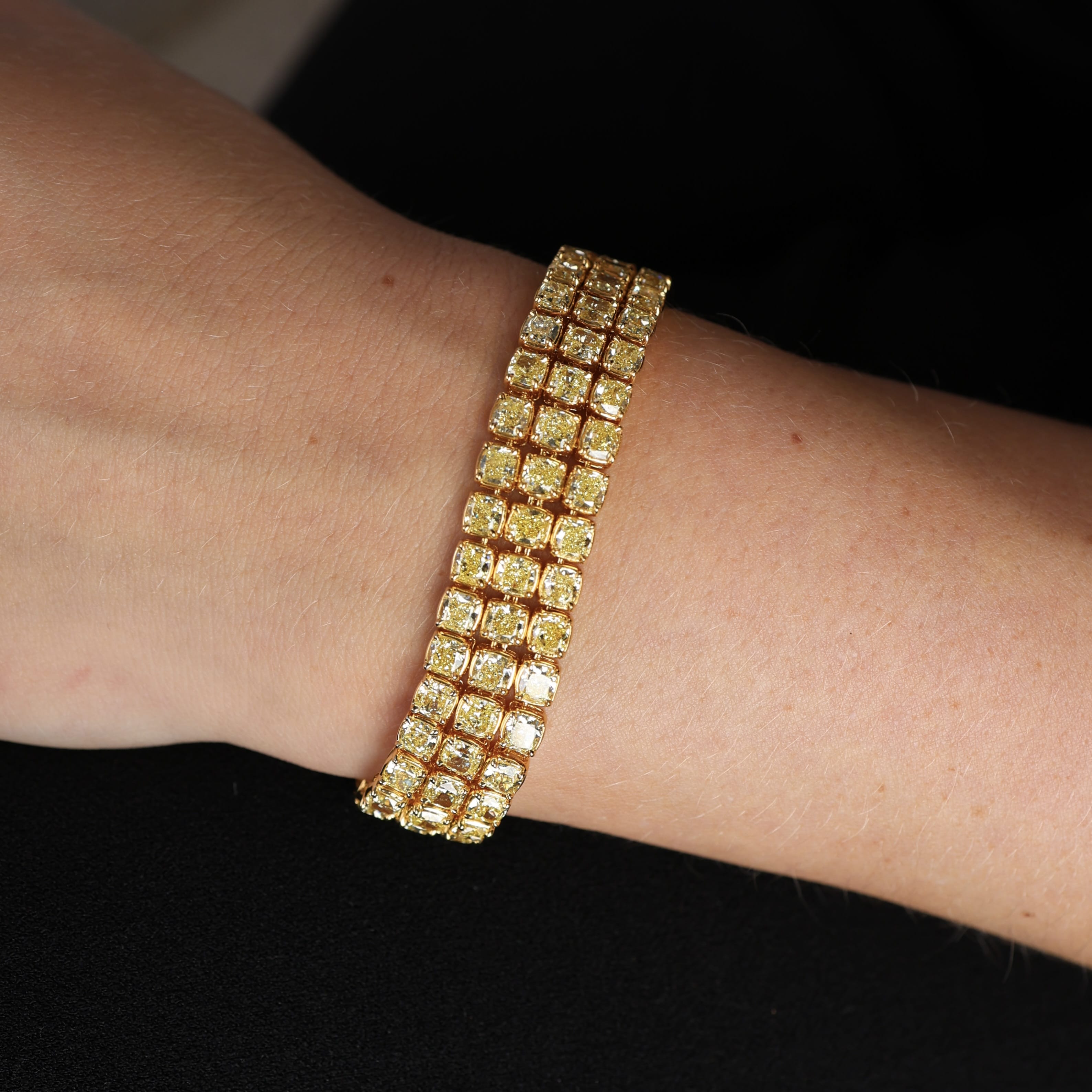 27 Carat Fancy Yellow Diamond Flexible Mesh Bracelet in Yellow Gold