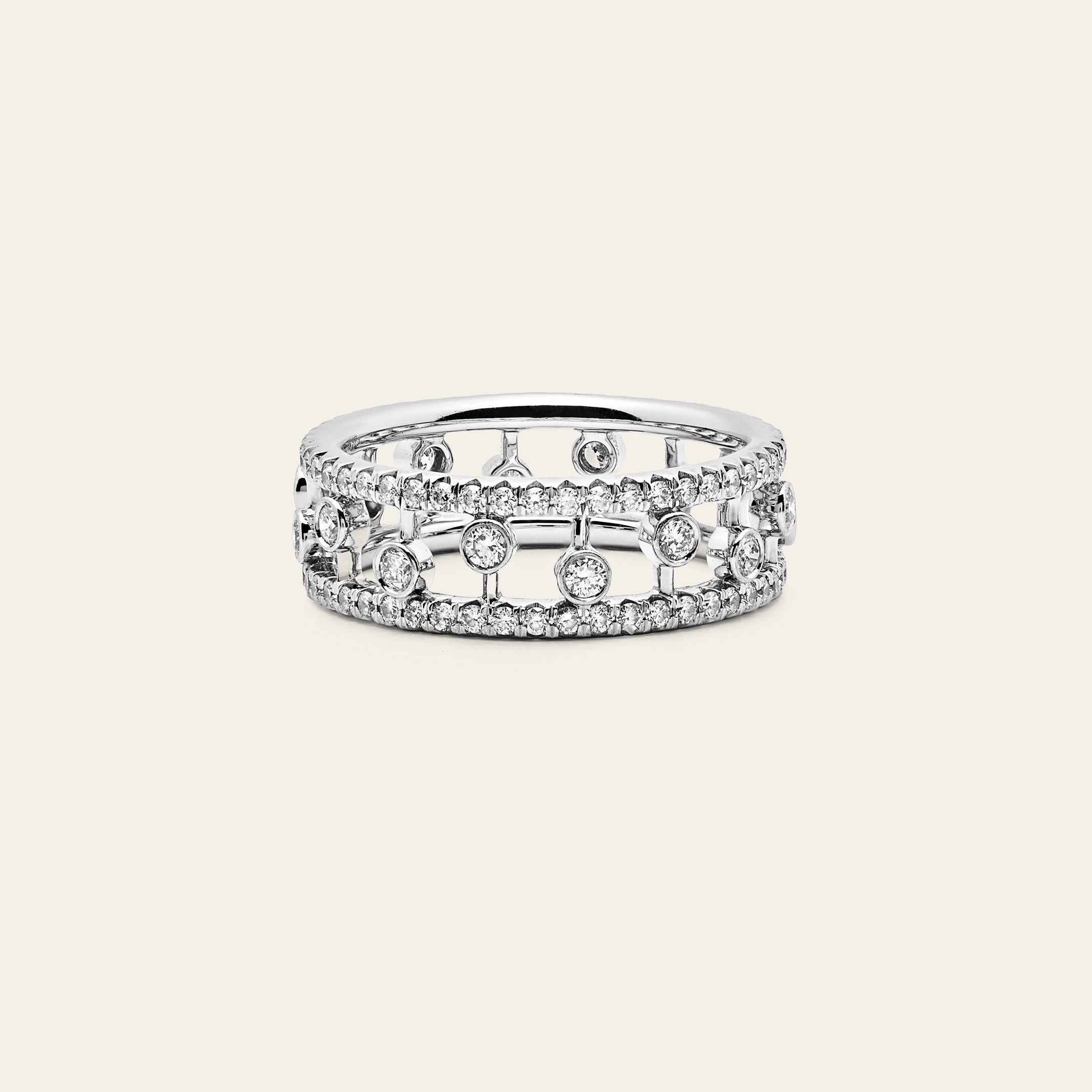 De Beers Dewdrop Band in White Gold