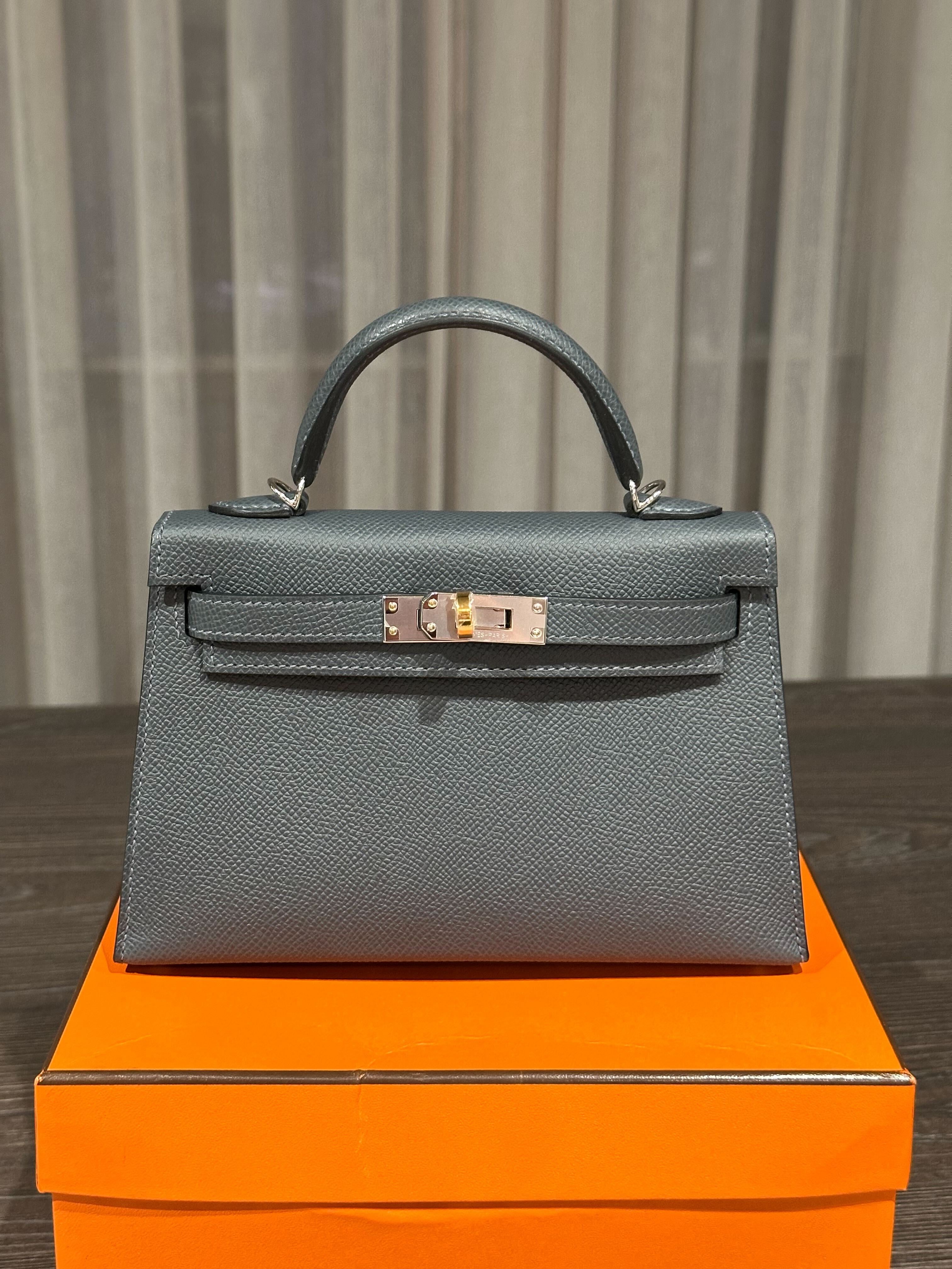 Hermès Kelly II Sellier 20 Mini Epsom Gris Misty Electrum Hardware