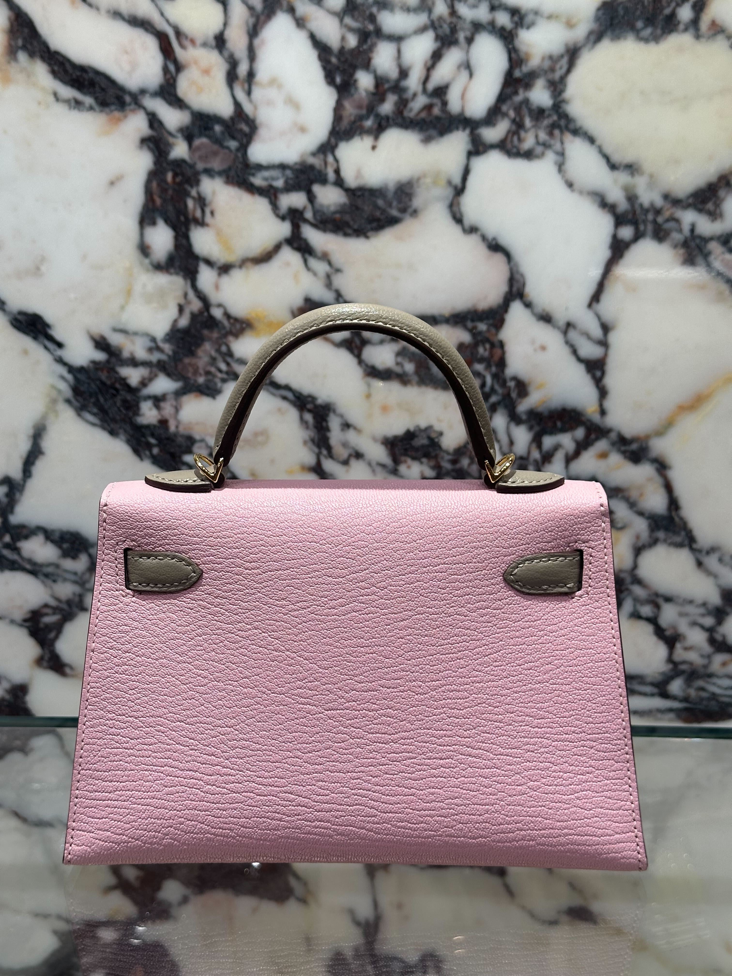 Hermès Kelly II Sellier Mini 20 HSS Rose Sakura and Gris Tourterelle Chevre Mysore Gold Hardware