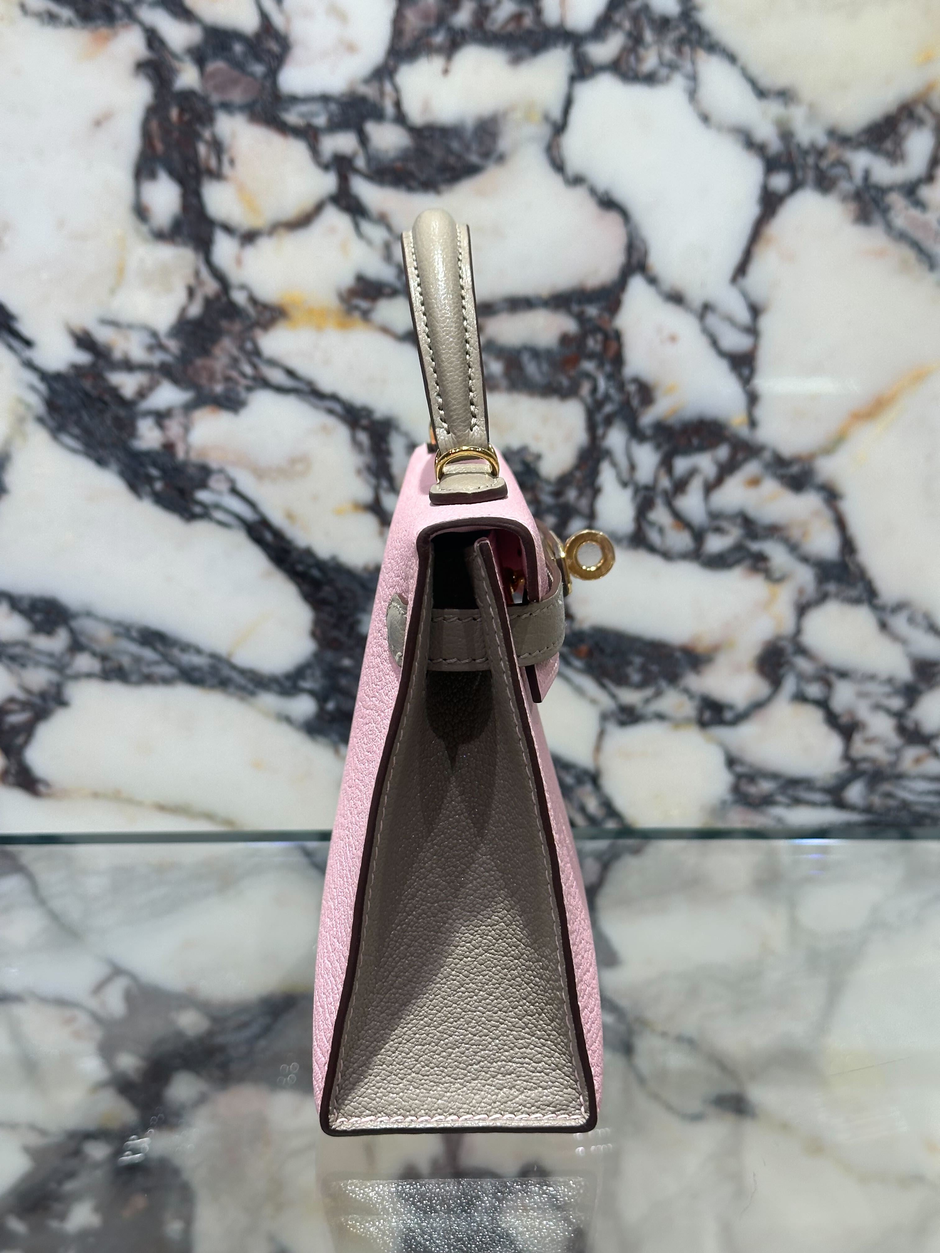 Hermès Kelly II Sellier Mini 20 HSS Rose Sakura and Gris Tourterelle Chevre Mysore Gold Hardware