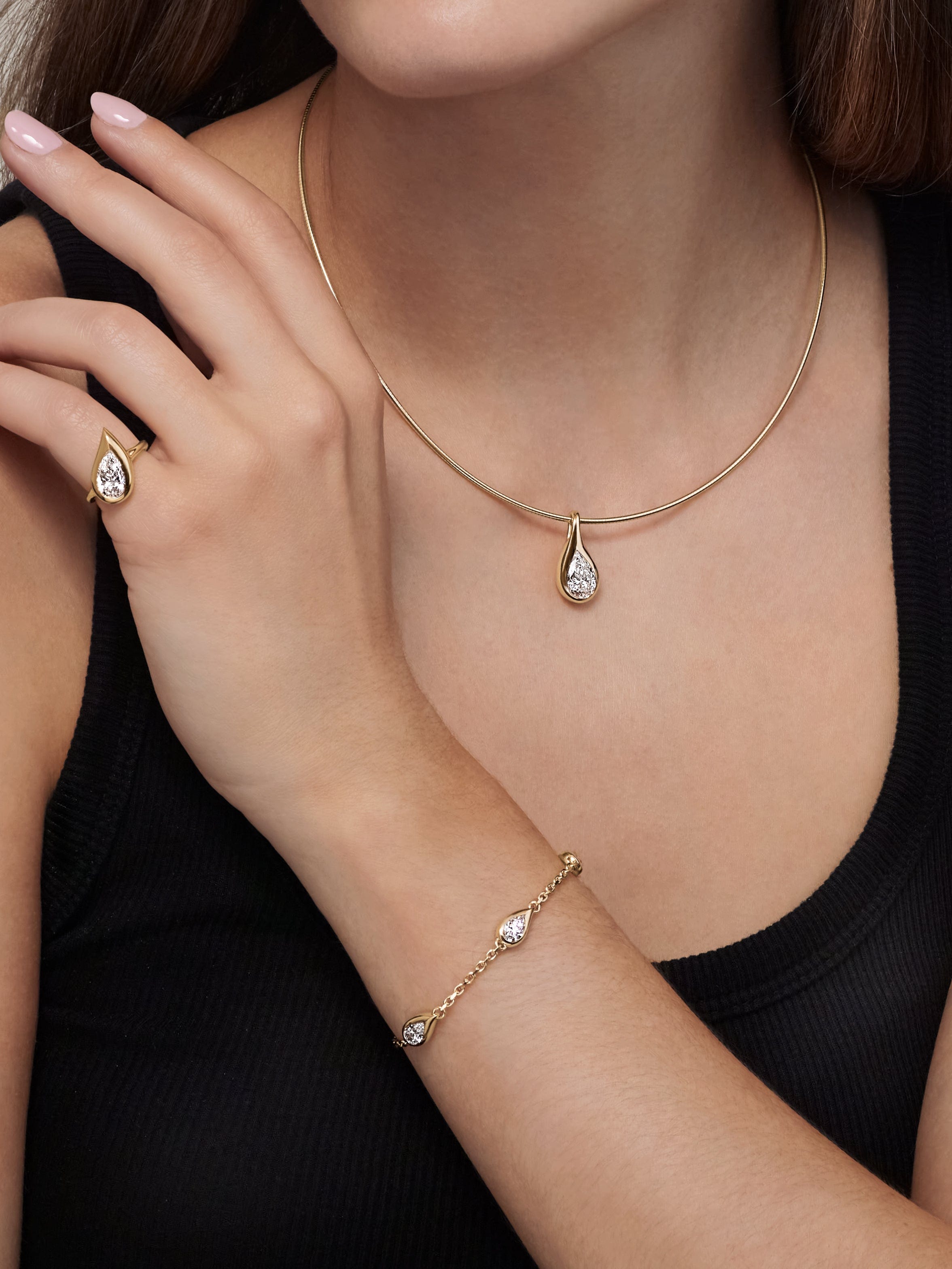 Mariana_Mika_necklace_pinky_ring_braceklet_on_figure_2.jpg