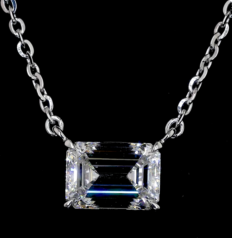 2.08 Carat Emerald Lab Grown Diamond Necklace