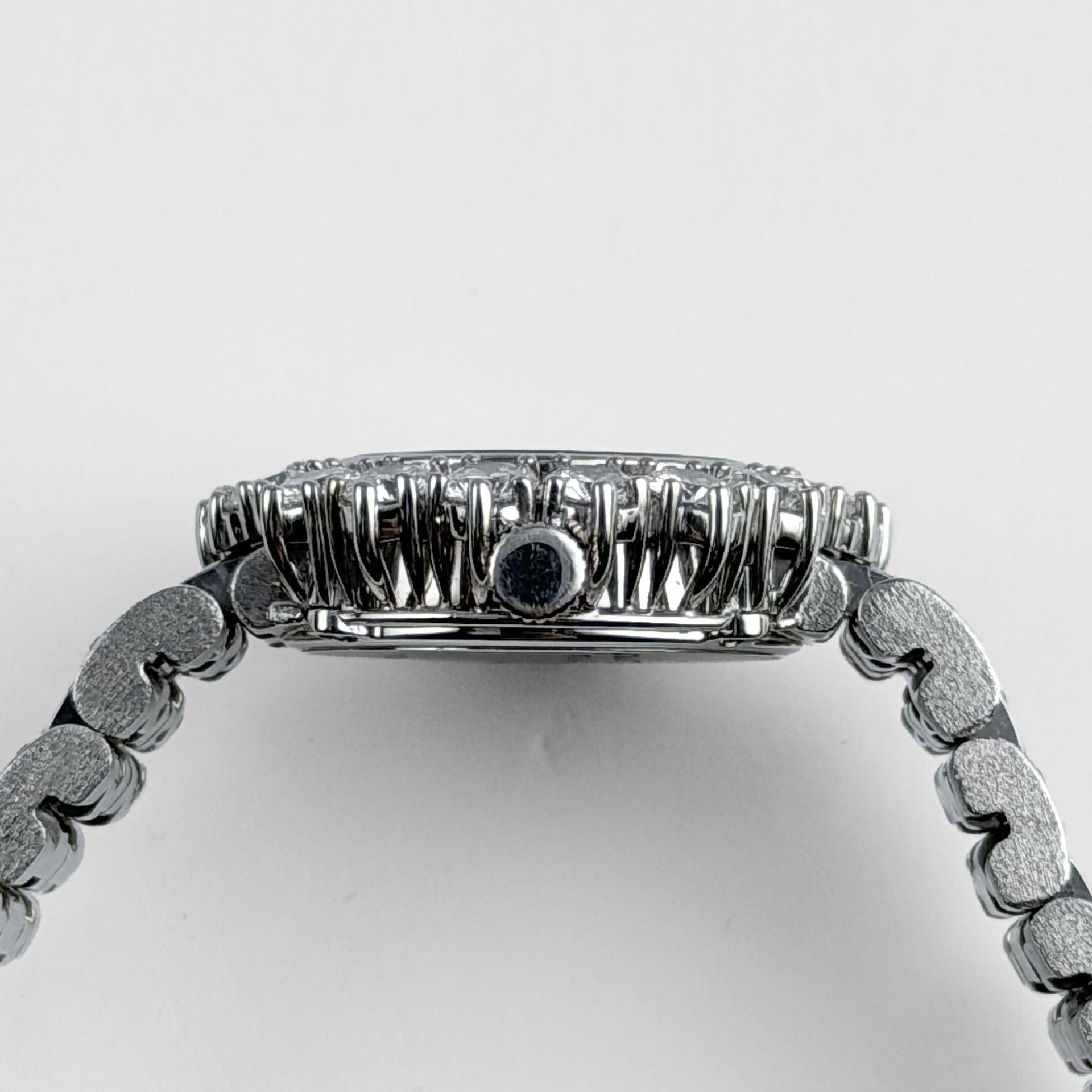 Audemars Piguet Classic Haute Joaillerie 79356BC.ZZ.1092BC.01 'Ladies' White Gold Diamond-Set (2007)