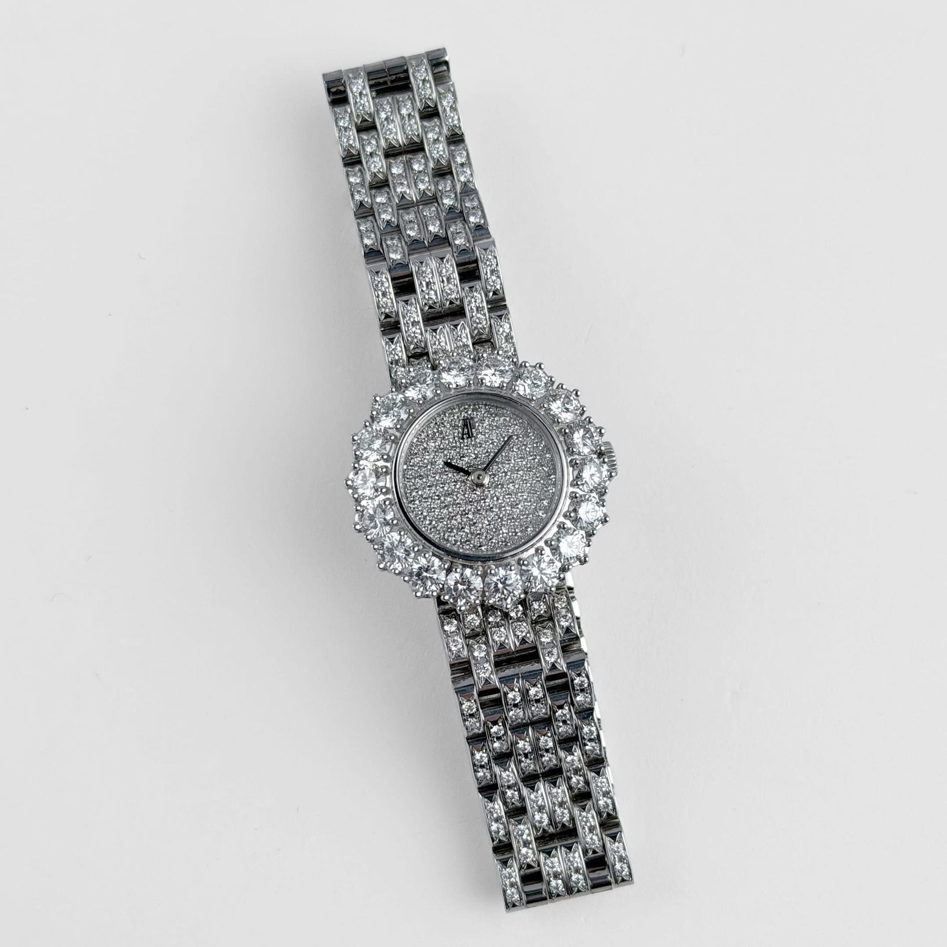 Audemars Piguet Classic Haute Joaillerie 79356BC.ZZ.1092BC.01 'Ladies' White Gold Diamond-Set (2007)