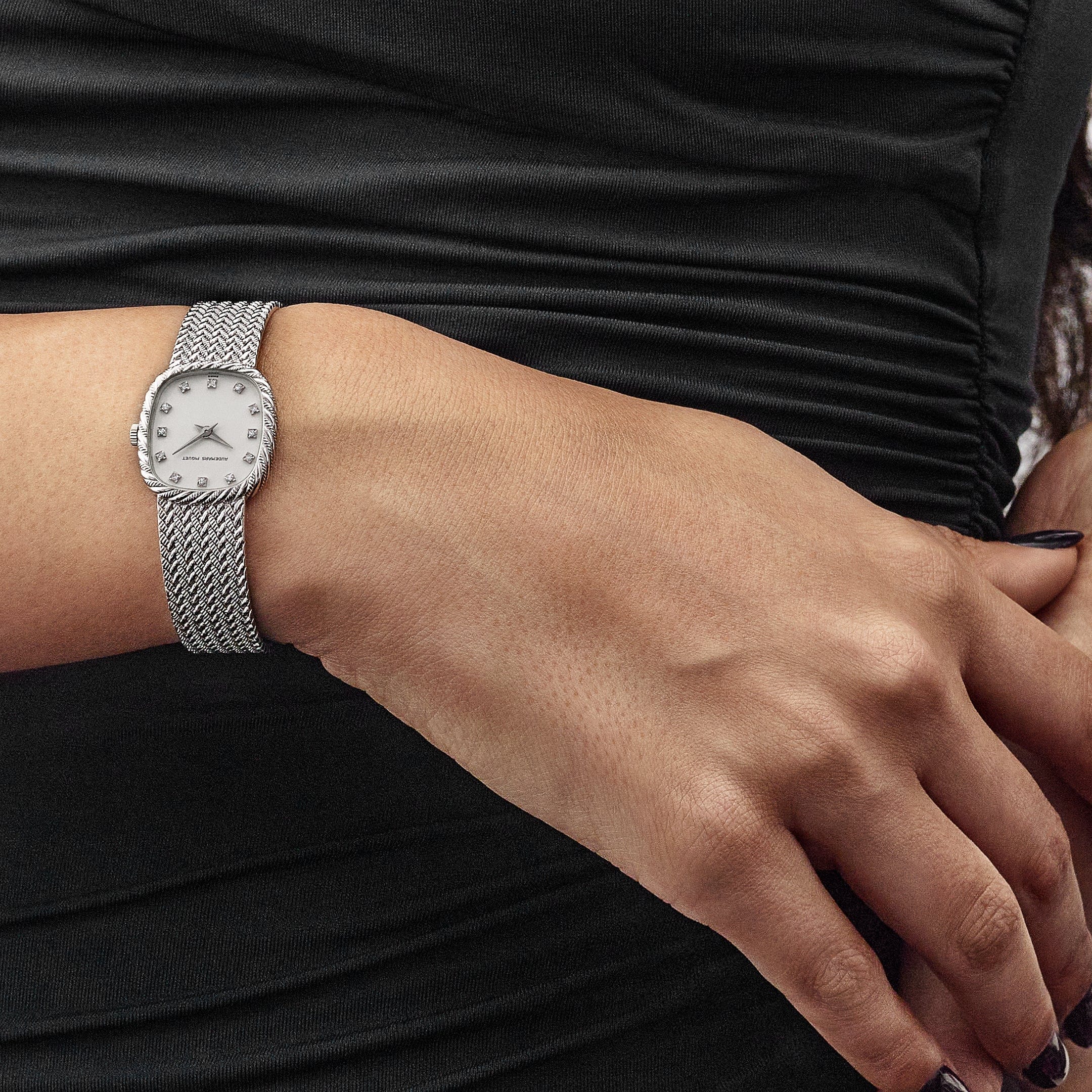 Audemars Piguet Cobra 8926 Vintage 'Ladies' White Gold White Diamond Dial (1992)