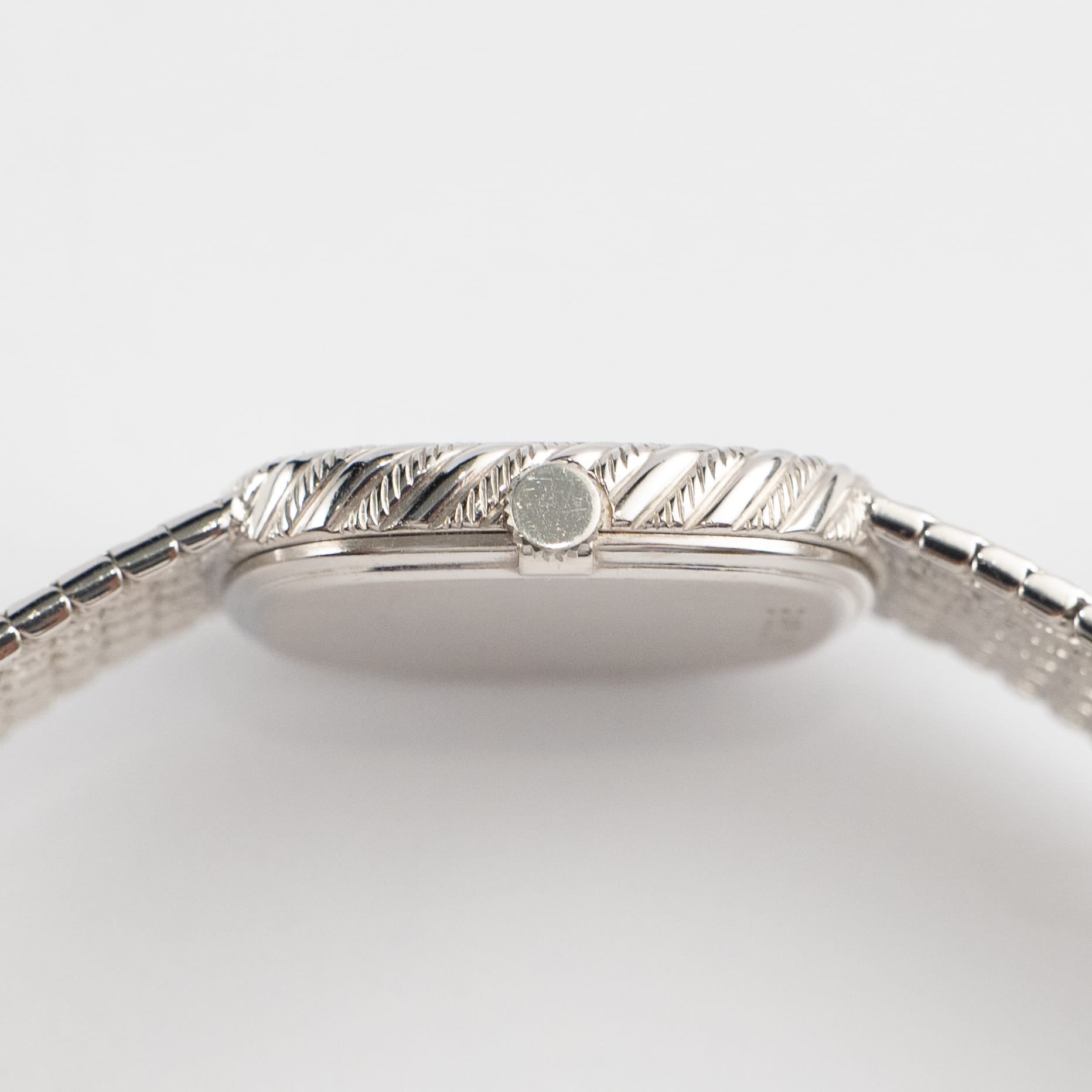 Audemars Piguet Cobra 8926 Vintage 'Ladies' White Gold White Diamond Dial (1992)
