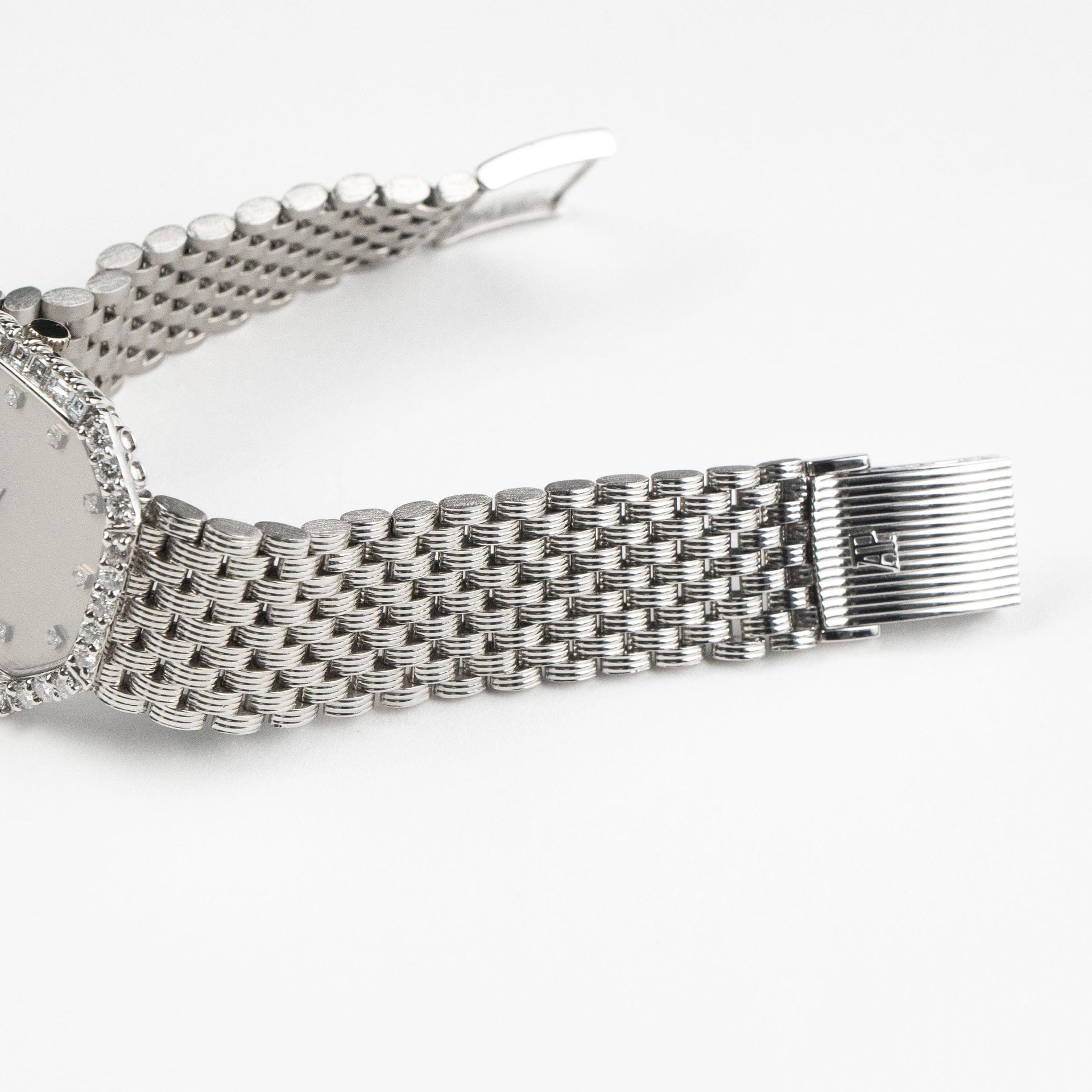 Audemars Piguet Cobra Vintage 'Ladies' White Gold Silver Diamond Dial Diamond Bezel