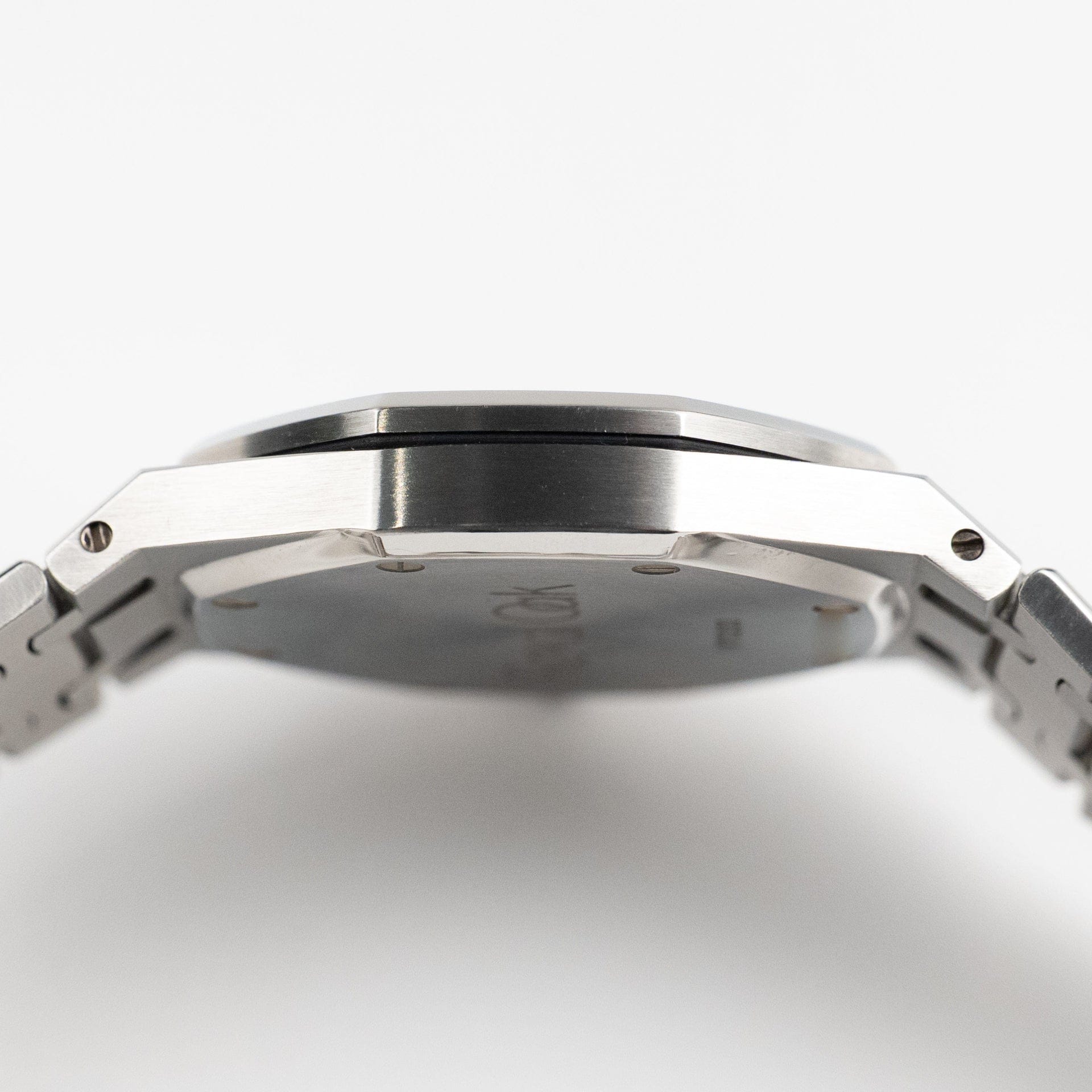 Audemars Piguet Royal Oak 14790ST.OO.0789ST.09.A Stainless Steel Blue Dial (2006)