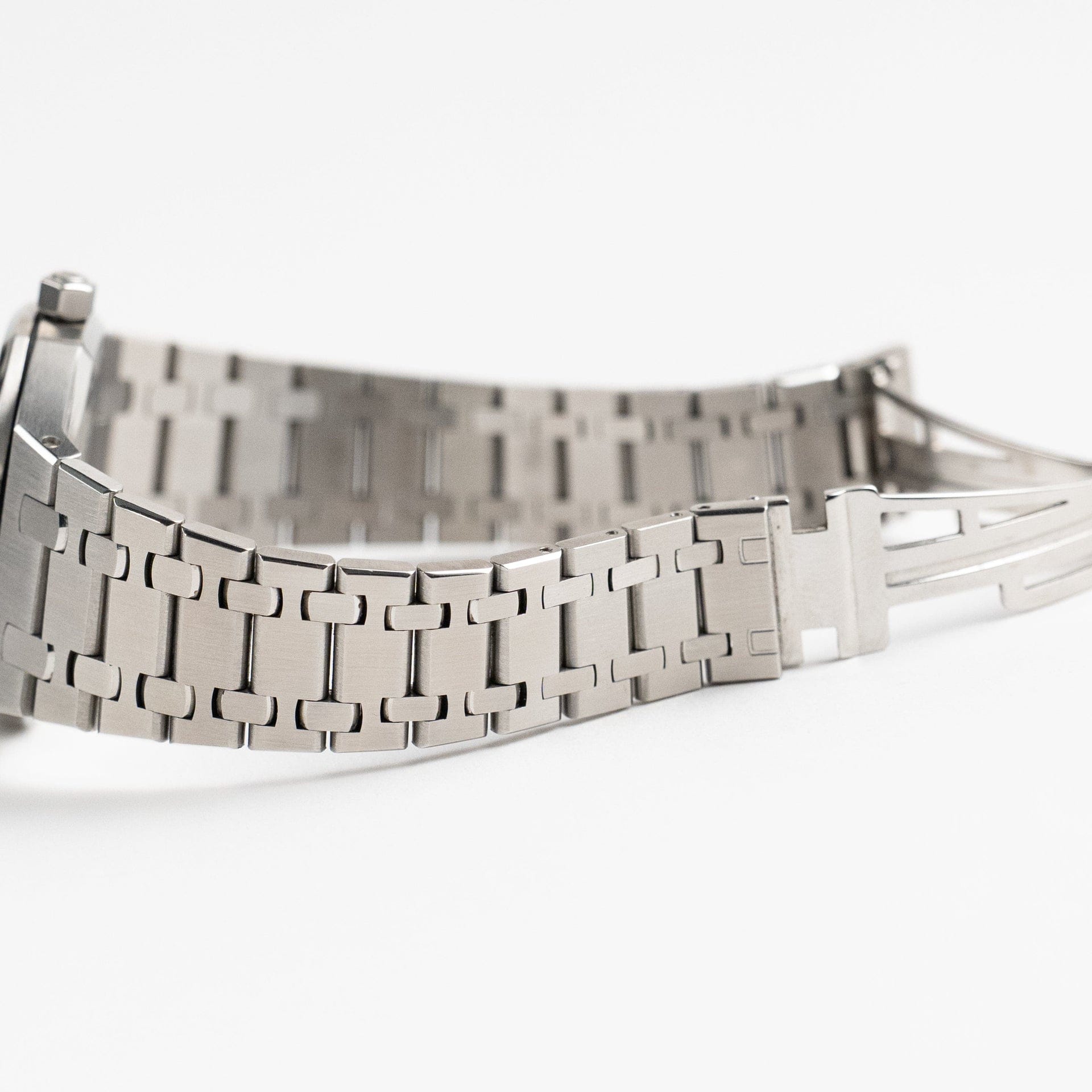 Audemars Piguet Royal Oak 14790ST.OO.0789ST.09.A Stainless Steel Blue Dial (2006)