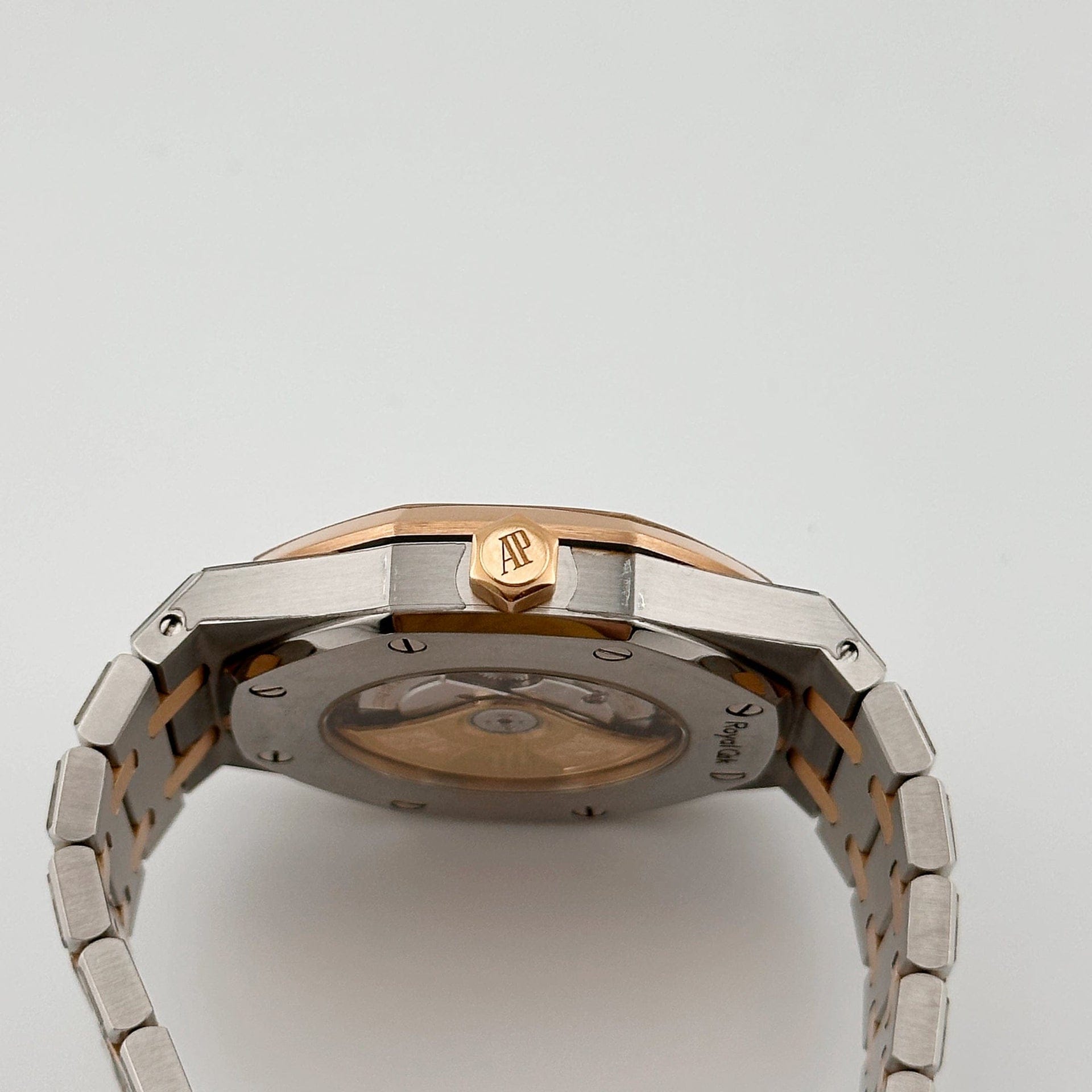 Audemars Piguet Royal Oak 15400SR.OO.1220SR.01 Stainless Steel Rose Gold White Dial (2015)