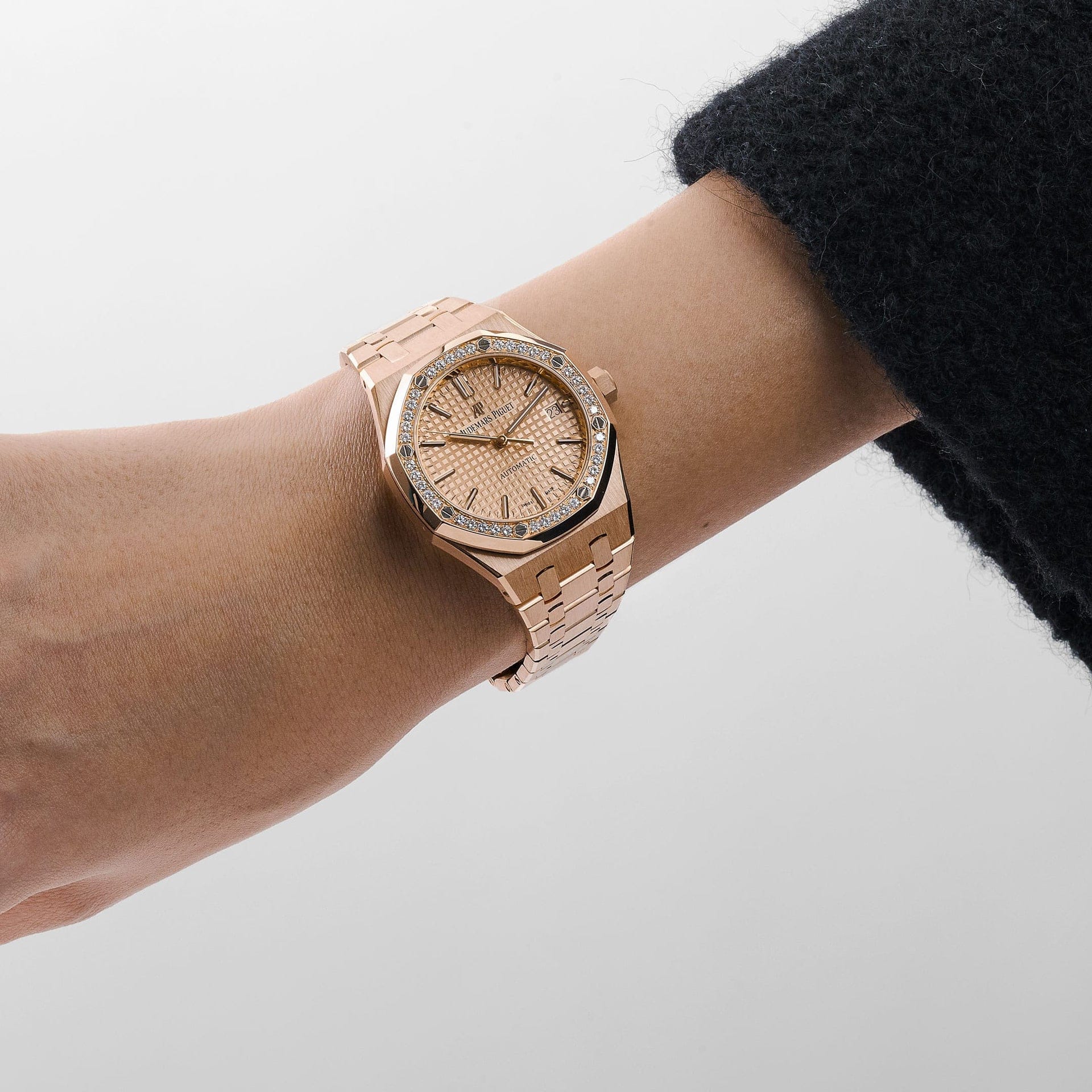 Audemars Piguet Royal Oak 15451OR.ZZ.1256OR.03 'Ladies' Rose Gold Diamond Bezel (2024)