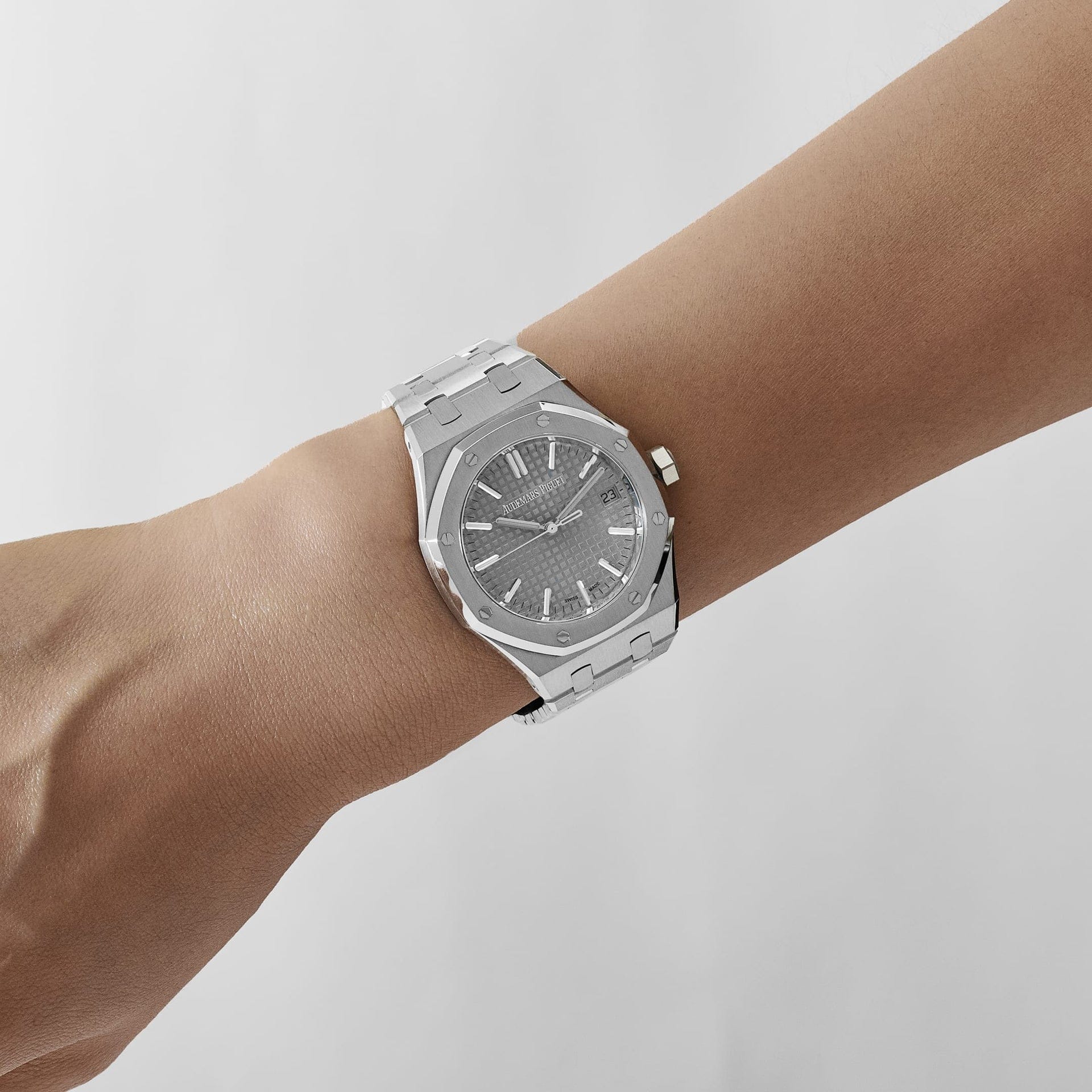 Audemars Piguet Royal Oak 15550ST.OO.1356ST.07 Selfwinding Stainless Steel Grey Dial (2026)
