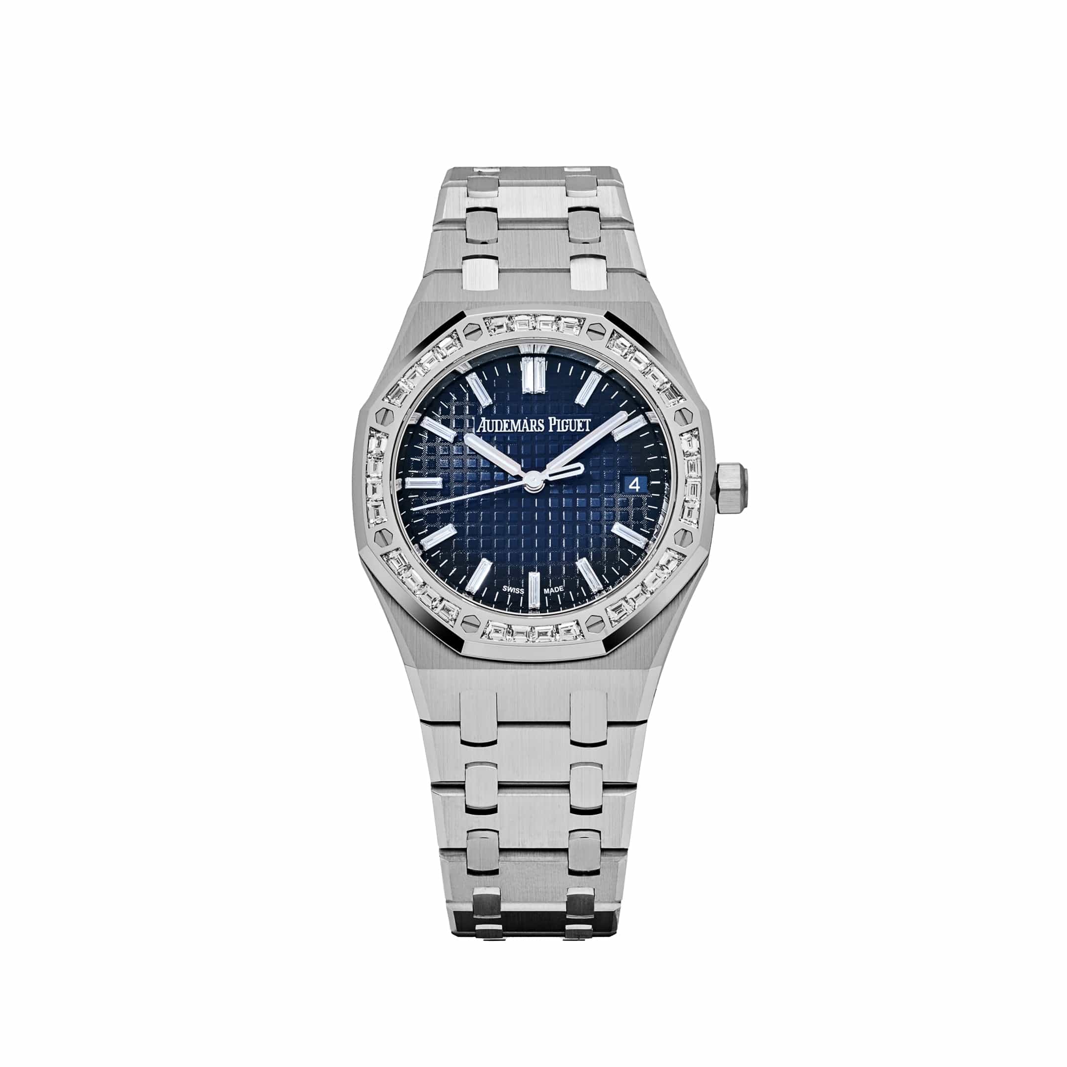 audemars-piguet-royal-oak-15551bc-zz-1356bc-01-diamond-bezel-white-gold-smoked-blue-dial-2024-audemars-piguet-1200009200.jpg