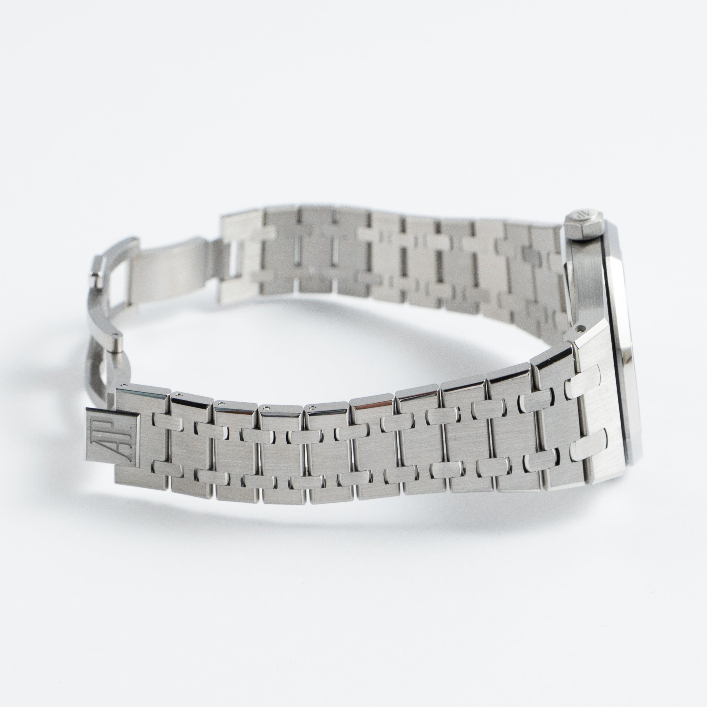 Audemars Piguet Royal Oak 15551ST.ZZ.1356ST.04 'Ladies' Stainless Steel Light Blue Dial Diamond Bezel (2024)