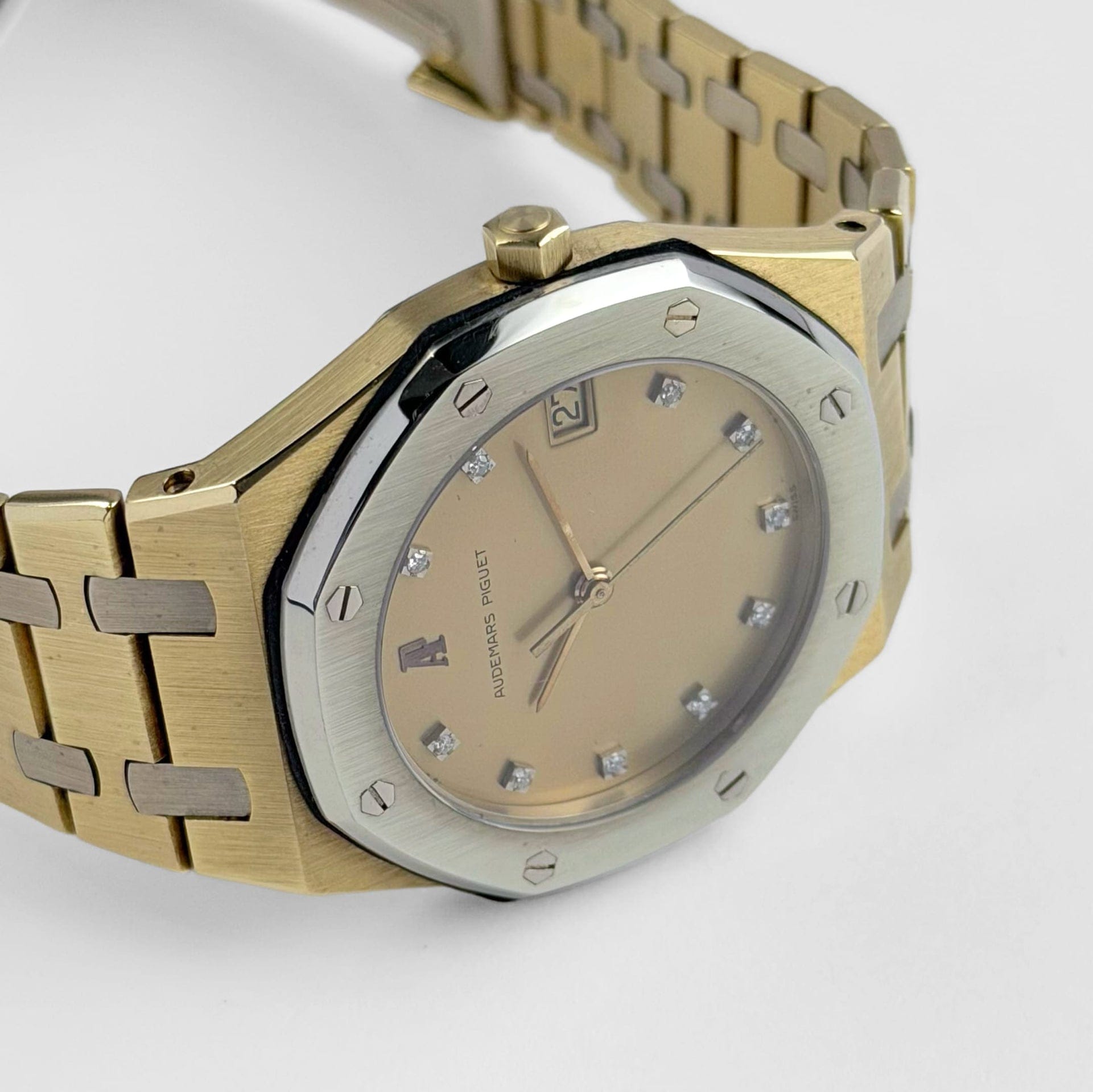 Audemars Piguet Royal Oak 56023AC Yellow Gold White Gold Diamond Dial Quartz (1985)