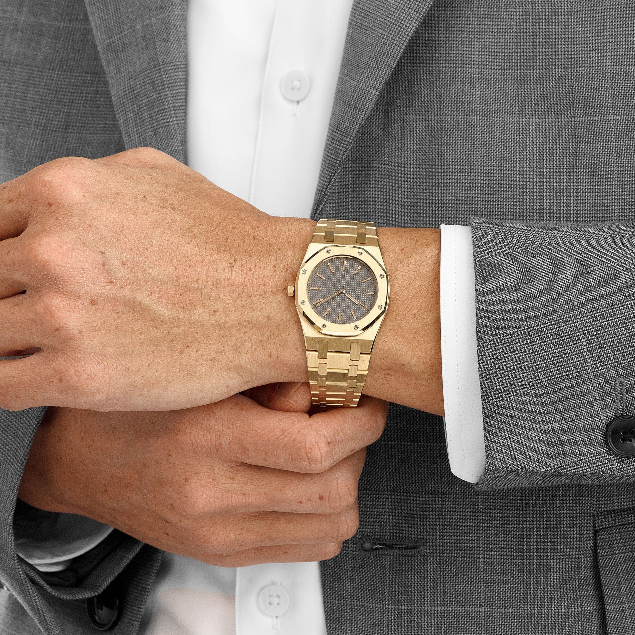 Audemars Piguet Royal Oak 56303BA 'Ladies' Yellow Gold Grey Dial Quartz