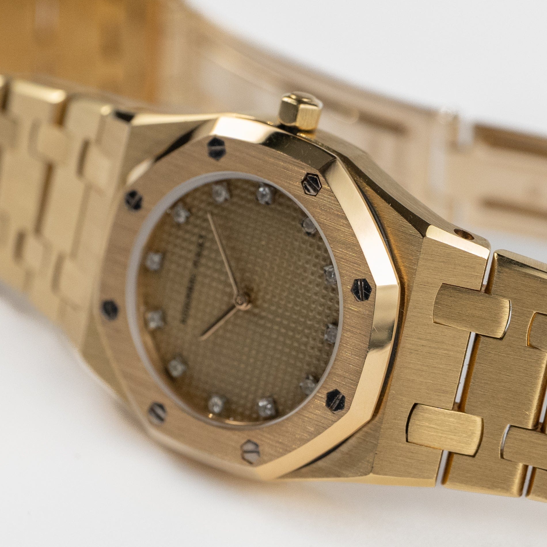 Audemars Piguet Royal Oak 6007BA Vintage 'Ladies' Yellow Gold Champagne Diamond Dial Quartz