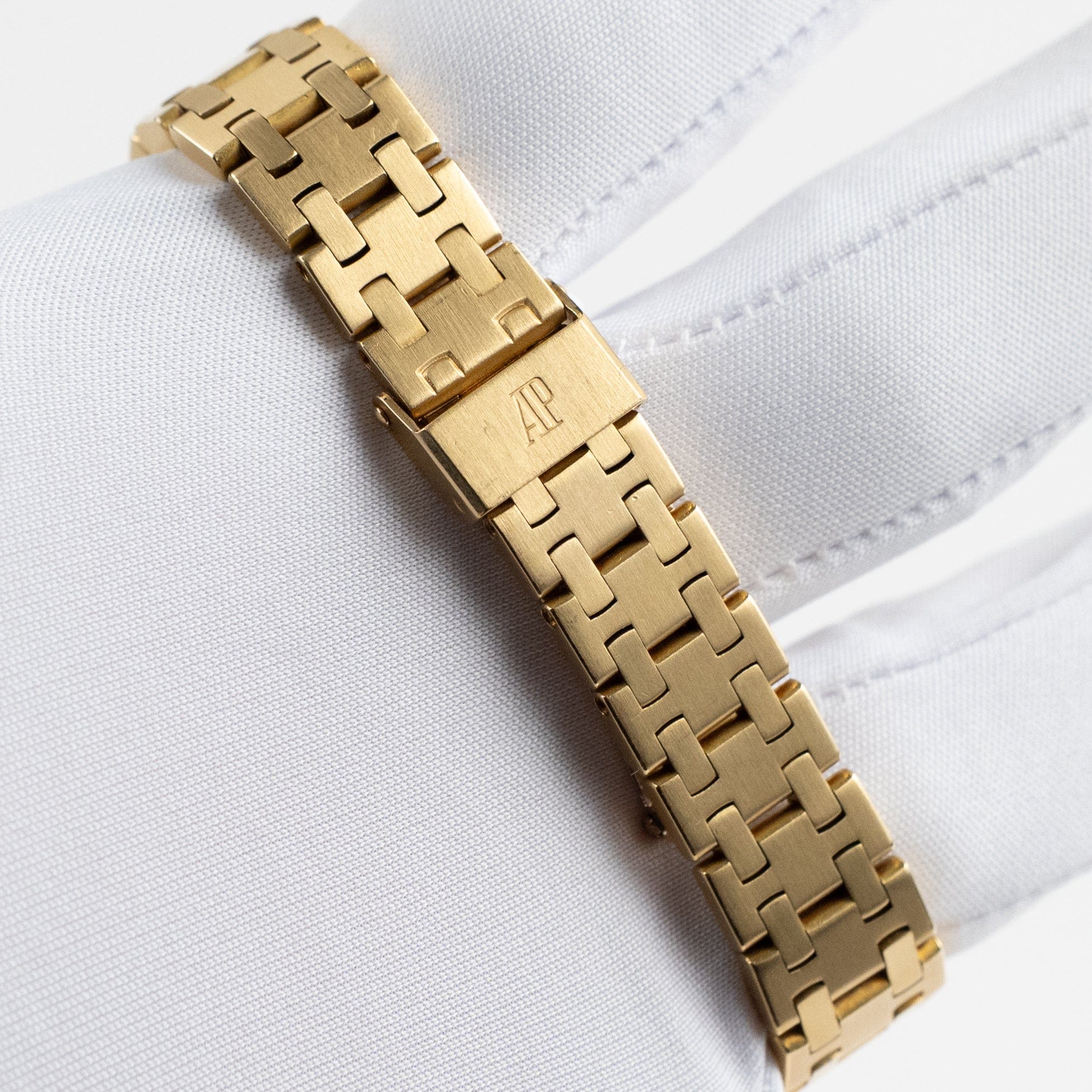 Audemars Piguet Royal Oak 6007BA Vintage 'Ladies' Yellow Gold Grey Dial Quartz