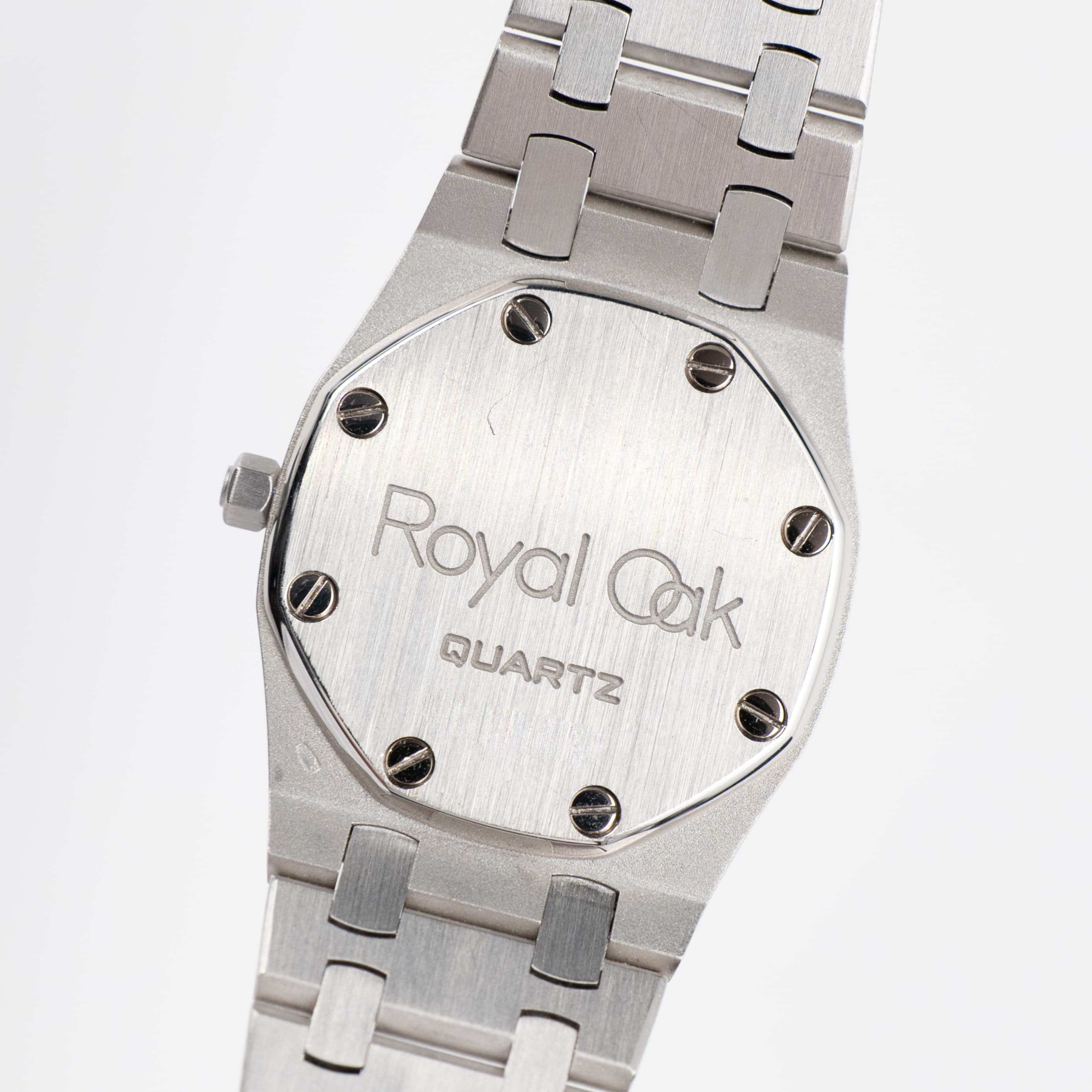 Audemars Piguet Royal Oak 6007BC 'Ladies' White Gold Black Diamond Dial Diamond Bezel and Bracelet Quartz (1981)