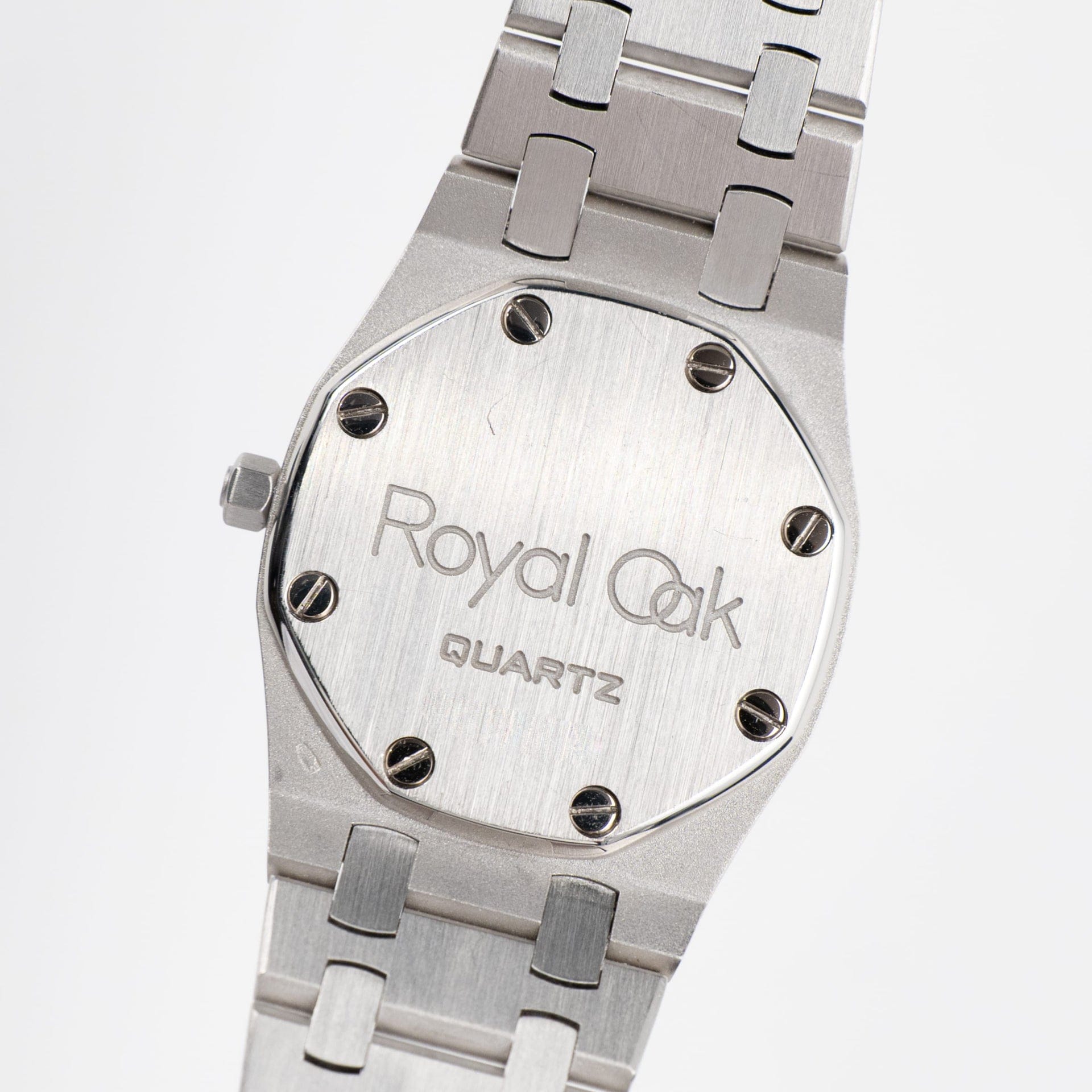 Audemars Piguet Royal Oak 6007BC 'Ladies' White Gold Black Diamond Dial Diamond Bezel and Bracelet Quartz (1981)