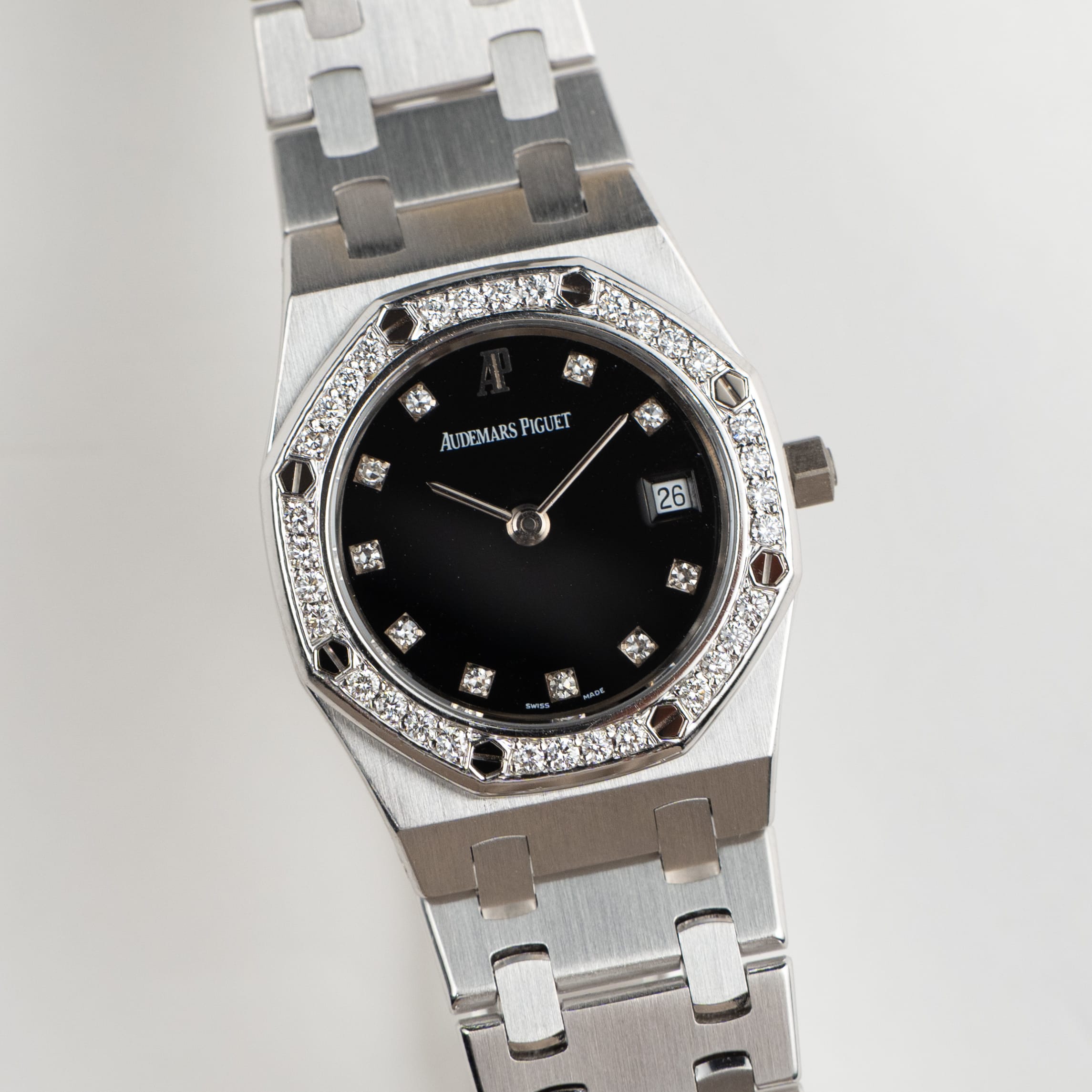 Audemars Piguet Royal Oak 66319BC.ZZ.0722BC.06 Vintage 'Ladies' White Gold Black Diamond Dial Diamond Bezel Quartz
