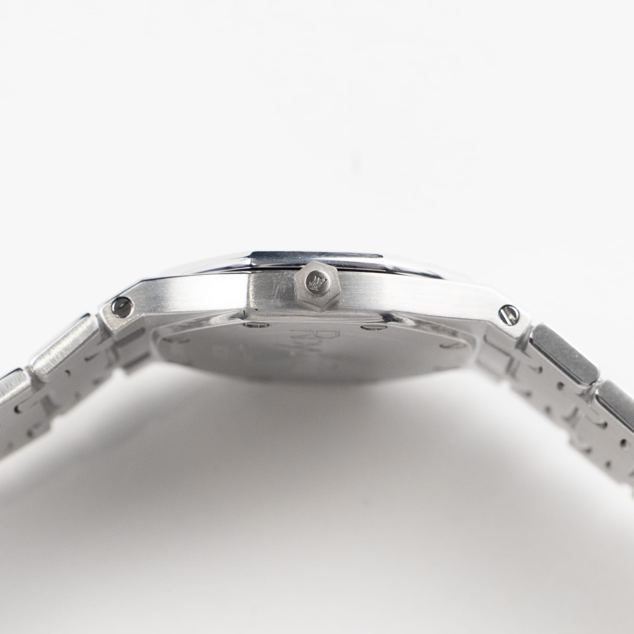 Audemars Piguet Royal Oak 66319BC.ZZ.0722BC.06 Vintage 'Ladies' White Gold Black Diamond Dial Diamond Bezel Quartz