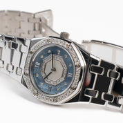 Audemars Piguet Royal Oak 67371BC/093 'Ladies' White Gold Blue Mother of Pearl Diamond Dial Diamond Bezel Quartz (2002)
