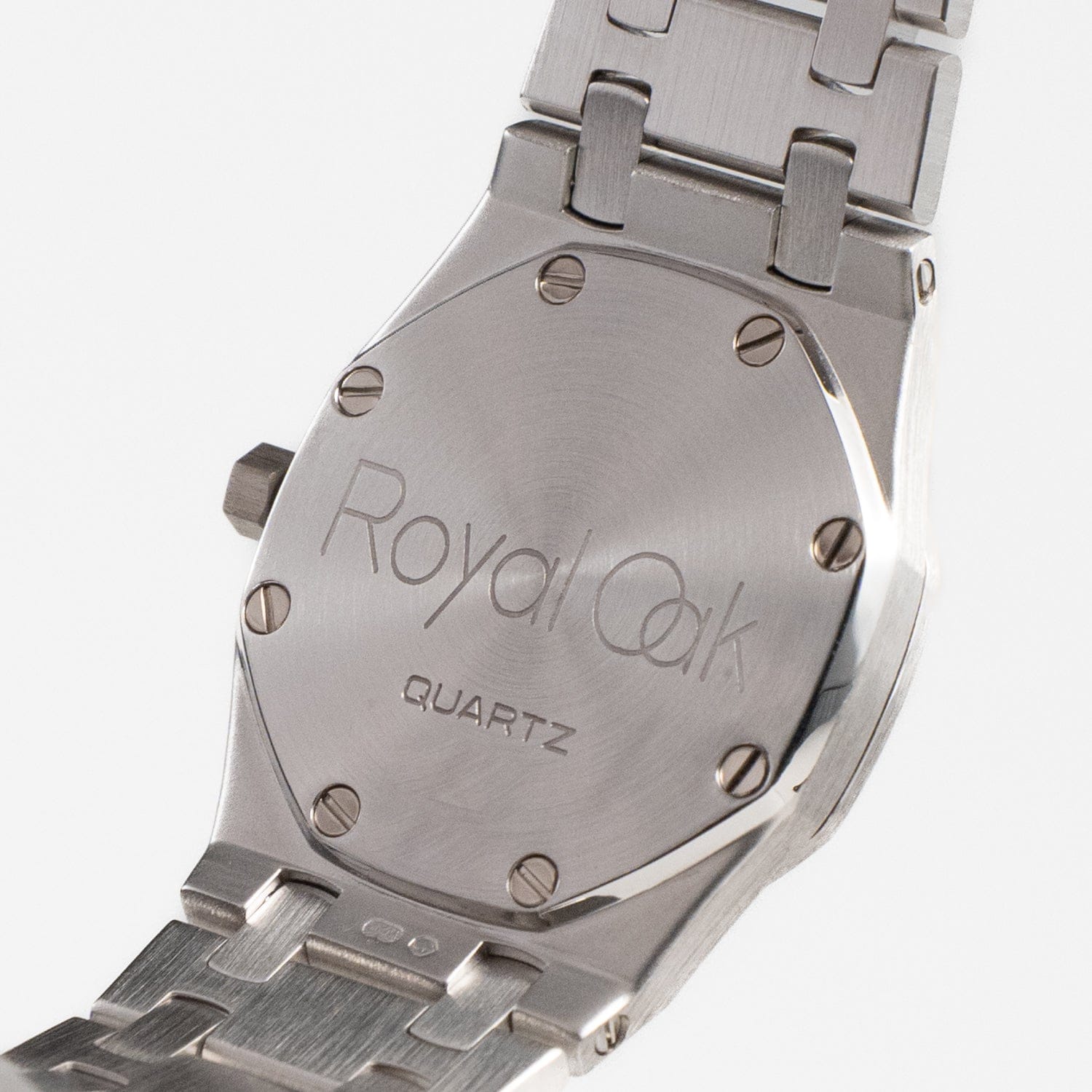 Audemars Piguet Royal Oak 67371BC/093 'Ladies' White Gold Blue Mother of Pearl Diamond Dial Diamond Bezel Quartz (2002)
