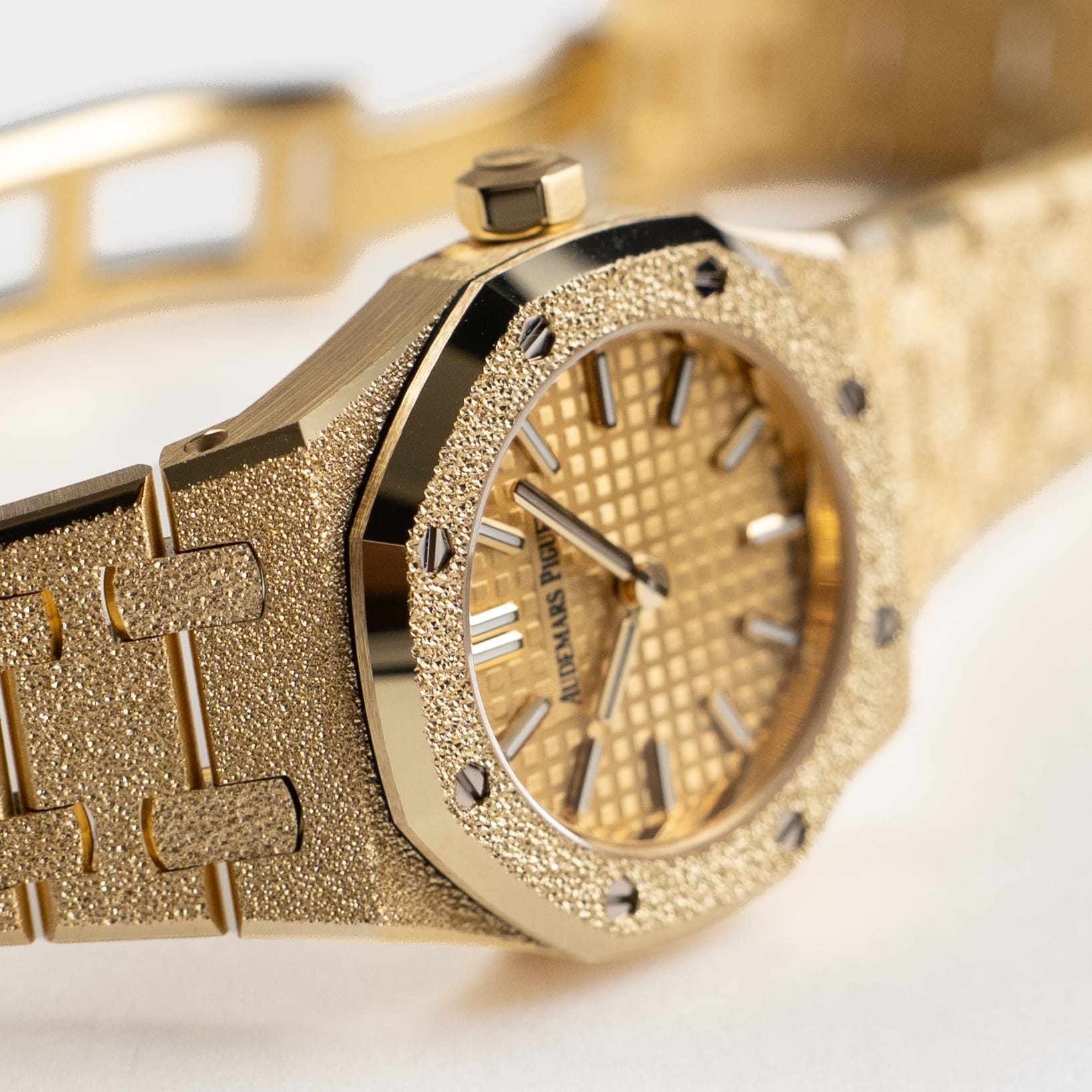 Audemars Piguet Royal Oak 67630BA.GG.1312BA.01 'Mini' Frosted Yellow Gold Quartz (2026)