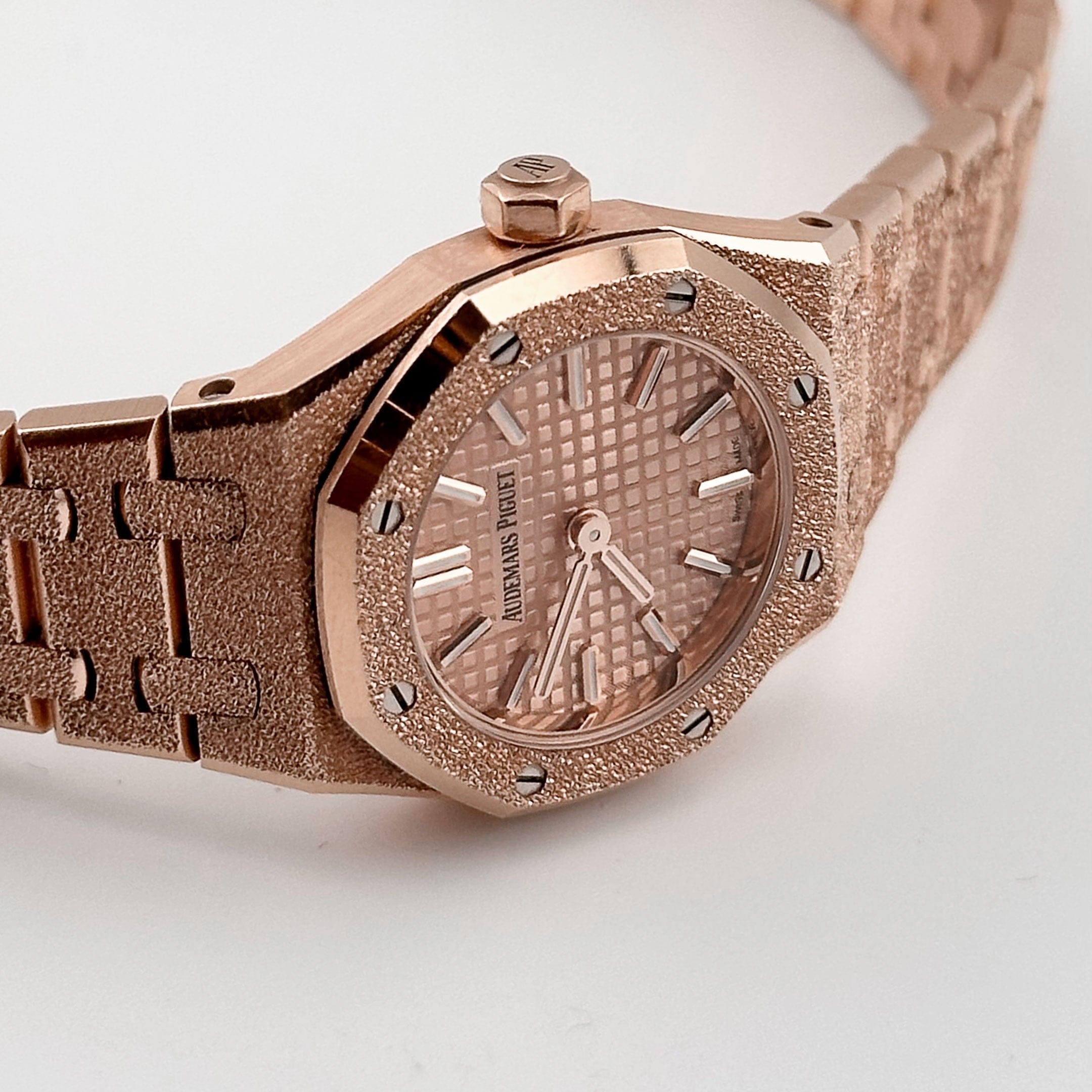 Audemars Piguet Royal Oak 67630OR.GG.1312OR.01 'Mini' Frosted Rose Gold Quartz (2025)