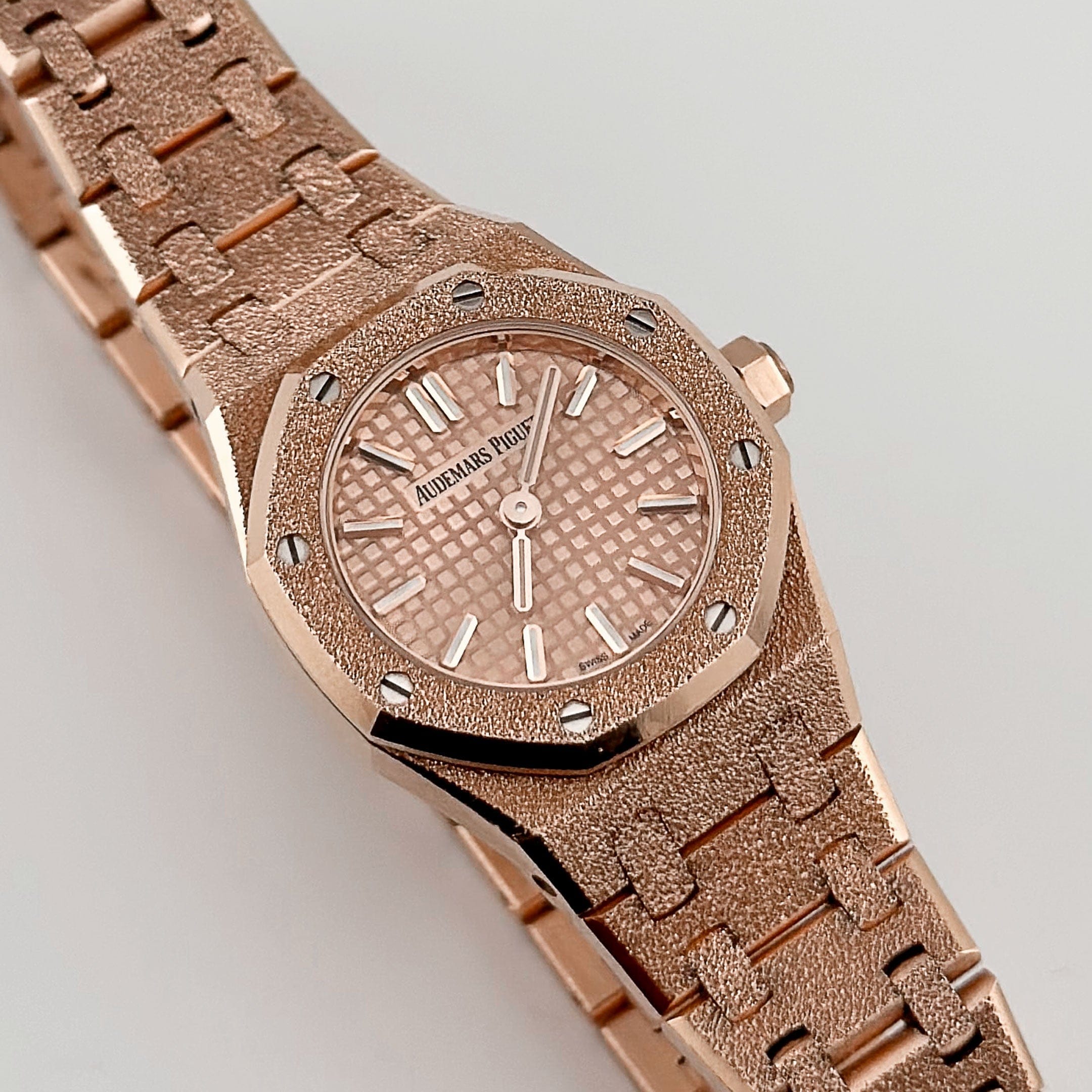 Audemars Piguet Royal Oak 67630OR.GG.1312OR.01 'Mini' Frosted Rose Gold Quartz (2025)