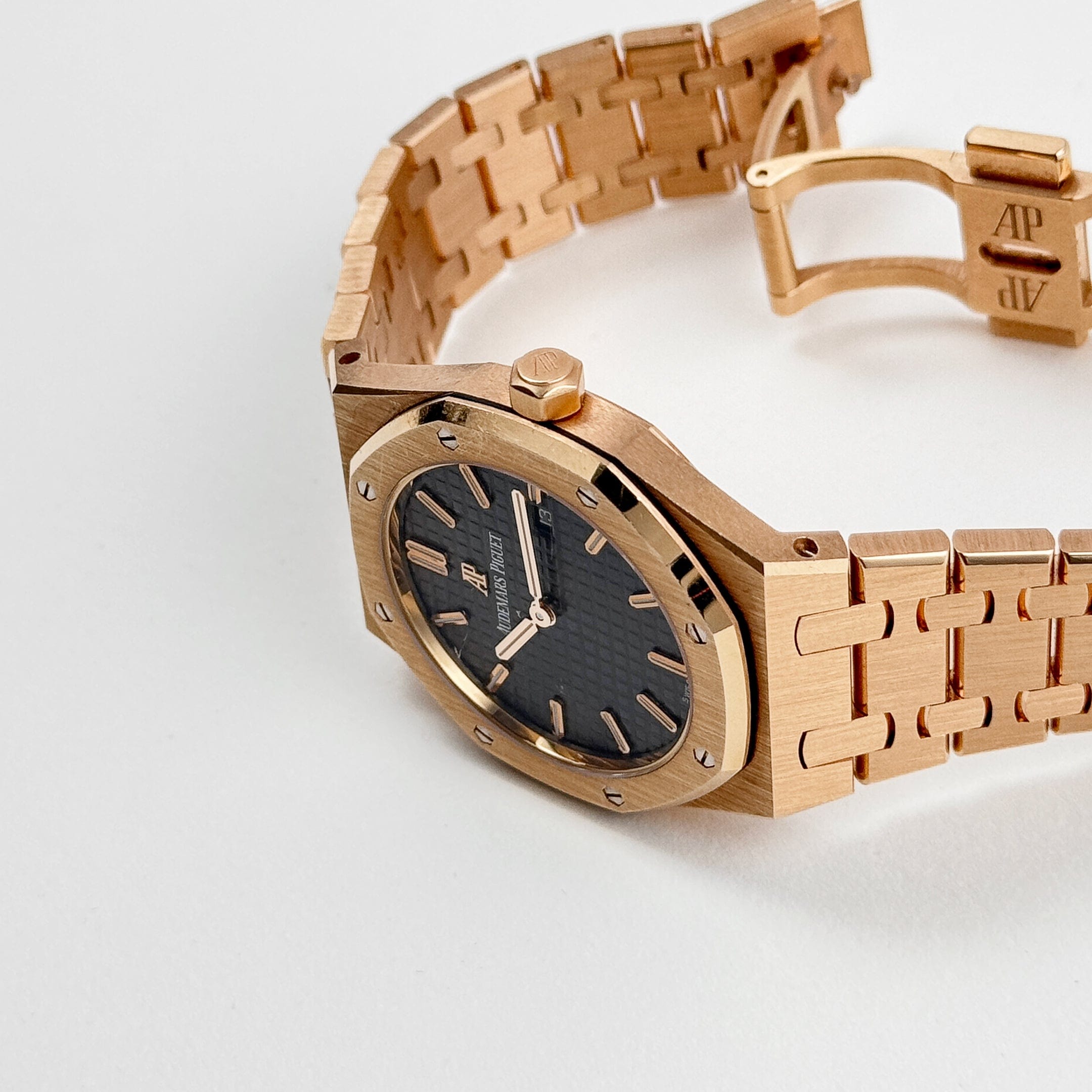 Audemars Piguet Royal Oak 67650OR.OO.1261OR.01 'Ladies' Rose Gold Brown Dial Quartz