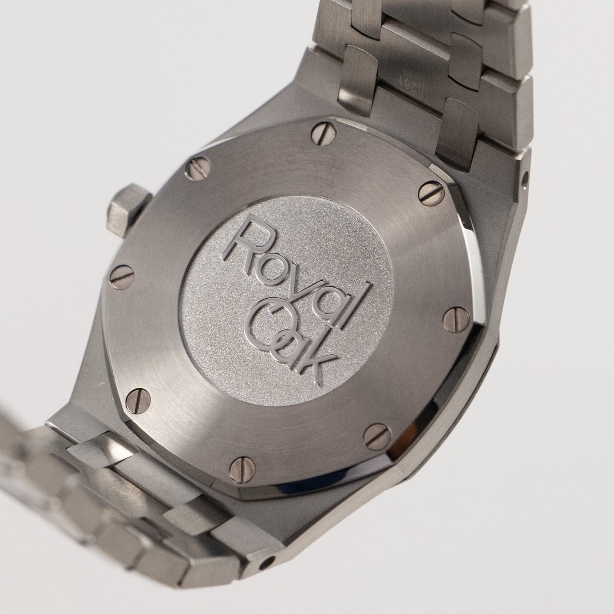 Audemars Piguet Royal Oak 67650ST.OO.1261ST.01 'Ladies' Stainless Steel Black Dial Quartz (2021)