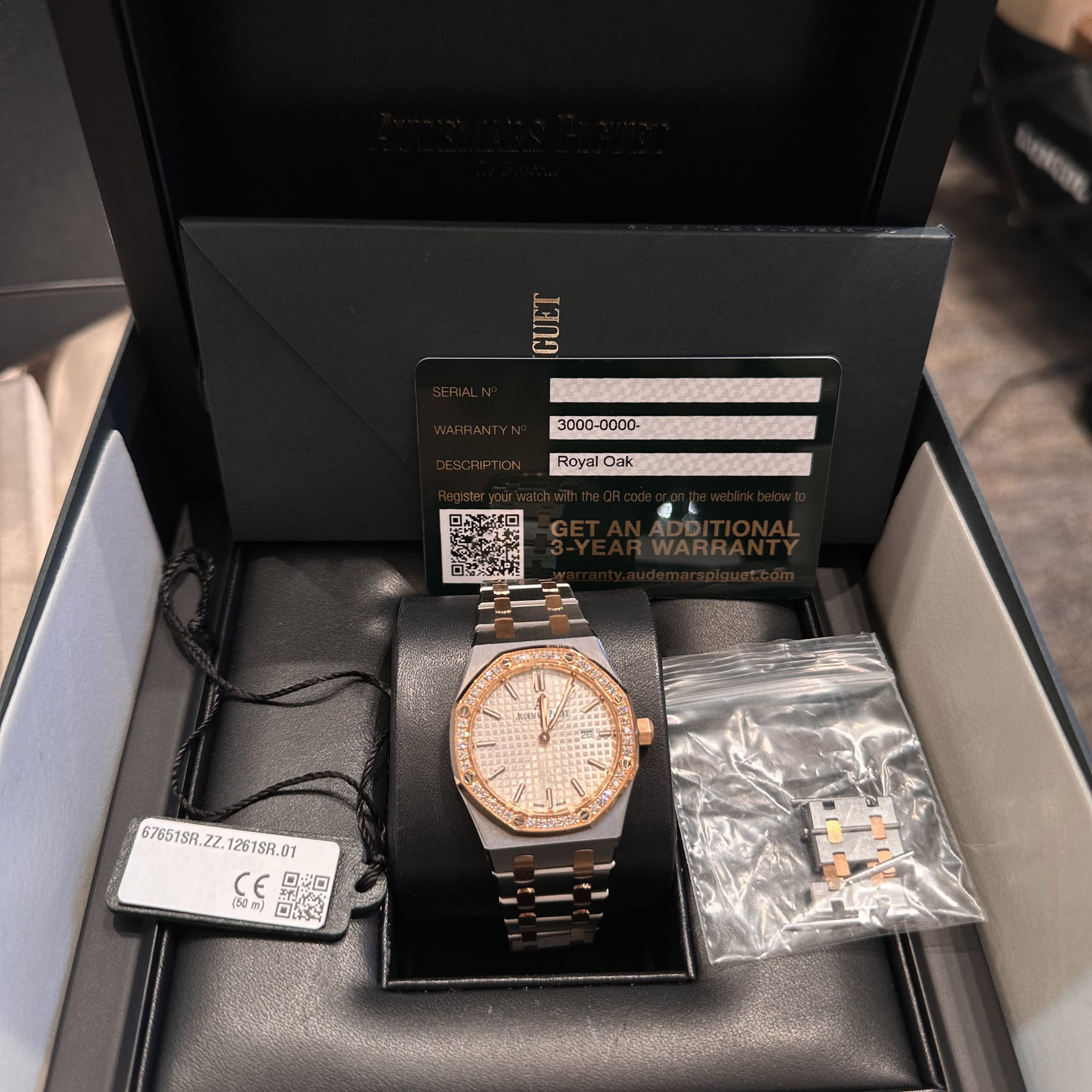 Audemars Piguet Royal Oak 67651SR.ZZ.1261SR.01 'Ladies' Rose Gold Stainless Steel Silver-Toned Dial Diamond Bezel Quartz (2020)