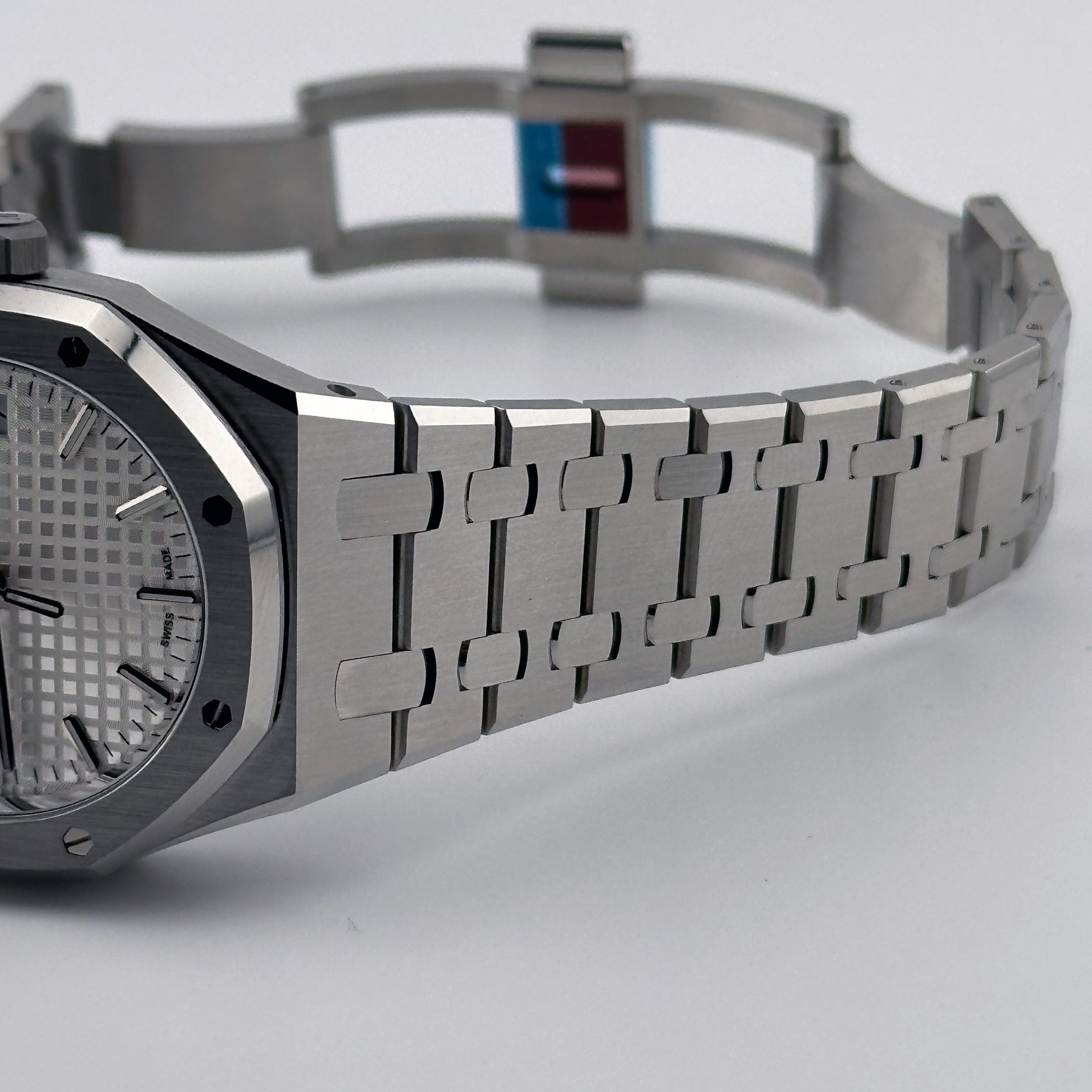 Audemars Piguet Royal Oak 77350ST.OO.1261ST.01  Stainless Steel Silver-toned  Dial (2024)