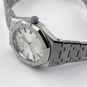 Audemars Piguet Royal Oak 77350ST.OO.1261ST.01 Stainless Steel Silver-Toned Dial