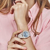 Audemars Piguet Royal Oak 77353BC.GG.1263BC.01 'Ladies' Selfwinding Frosted White Gold Light Blue Dial