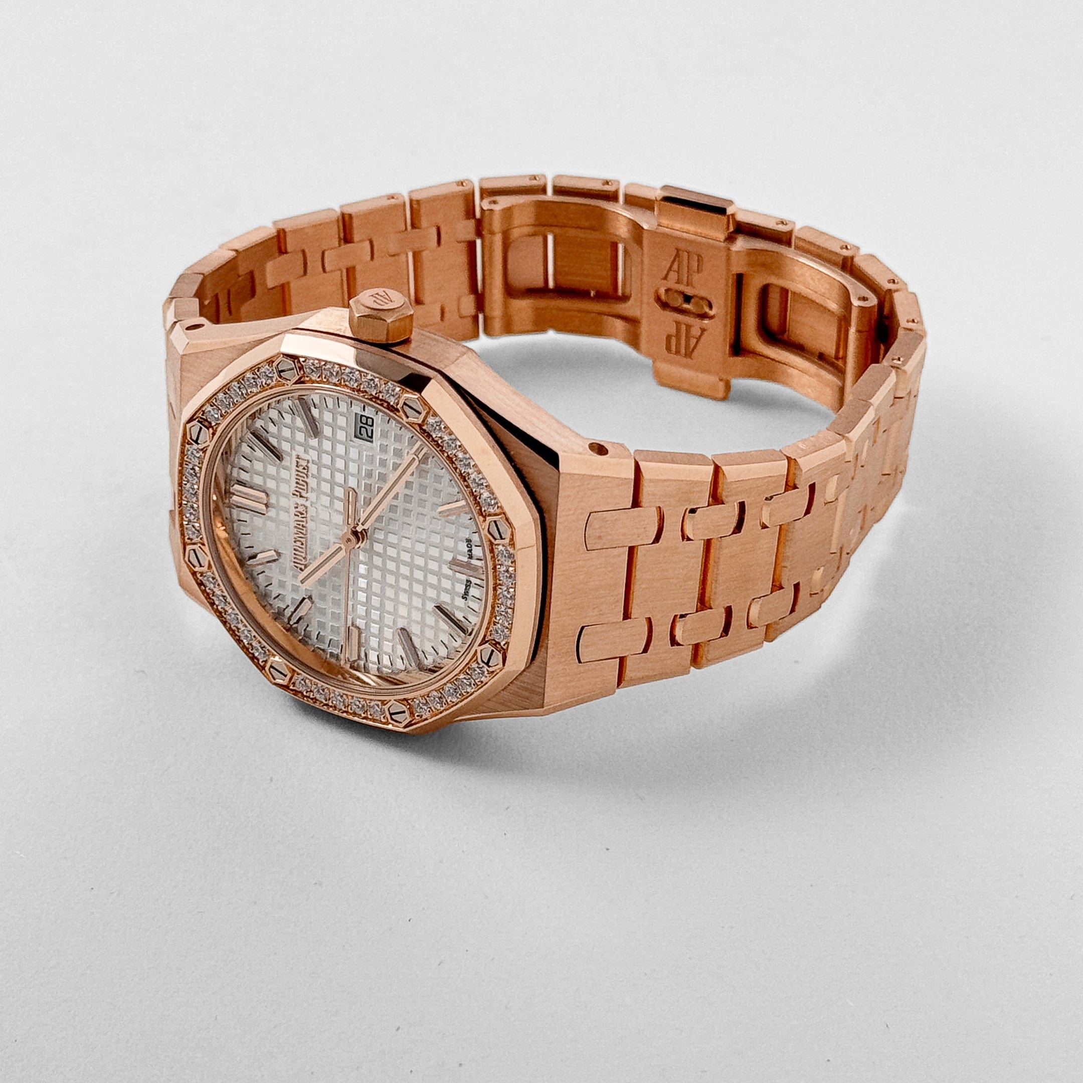 Audemars Piguet Royal Oak 77451OR.ZZ.1361OR.03 'Ladies' Rose Gold Silver Dial Diamond Bezel (2024)